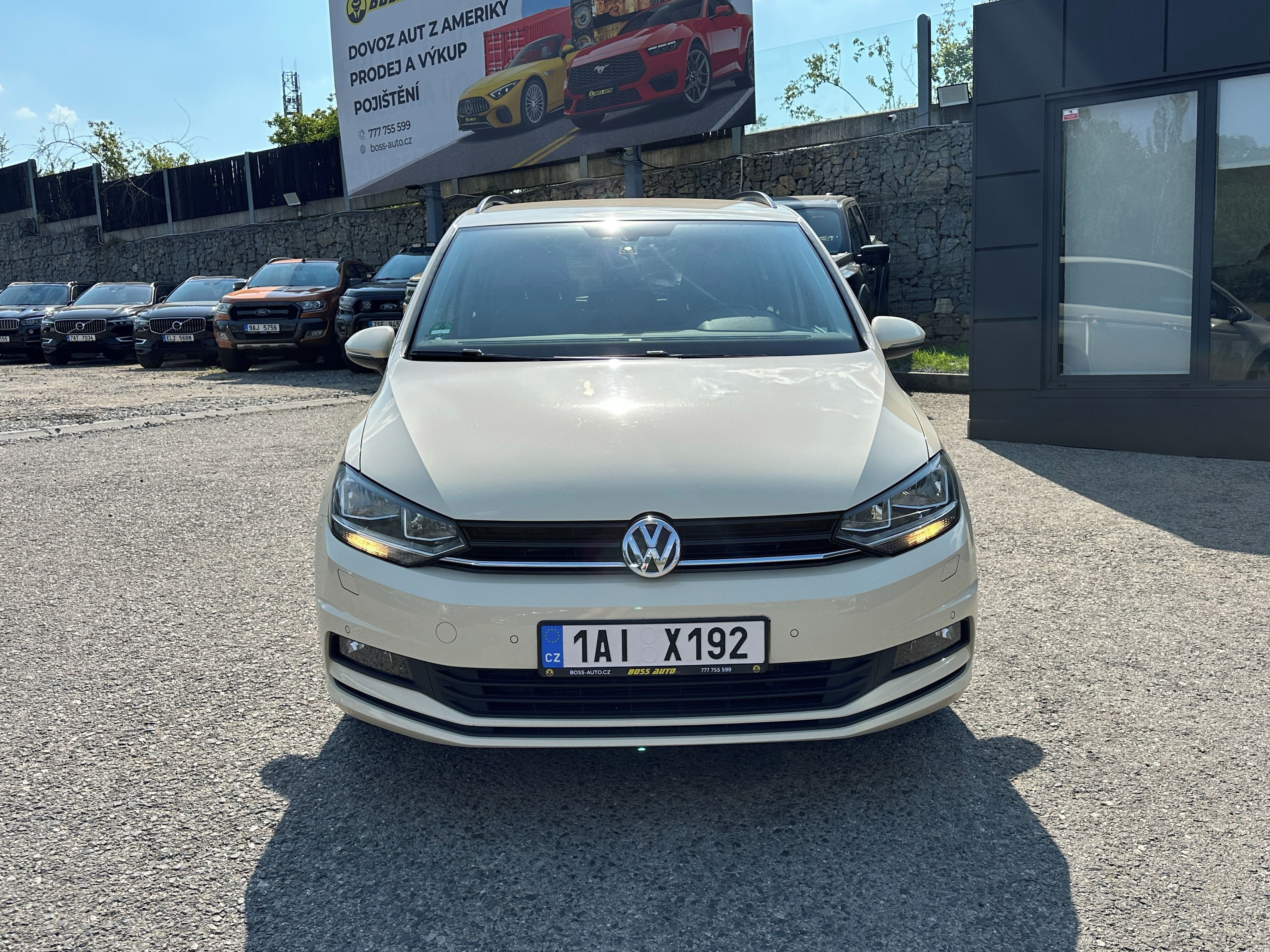 Volkswagen Touran, Volkswagen Touran 2020 - fotka 3
