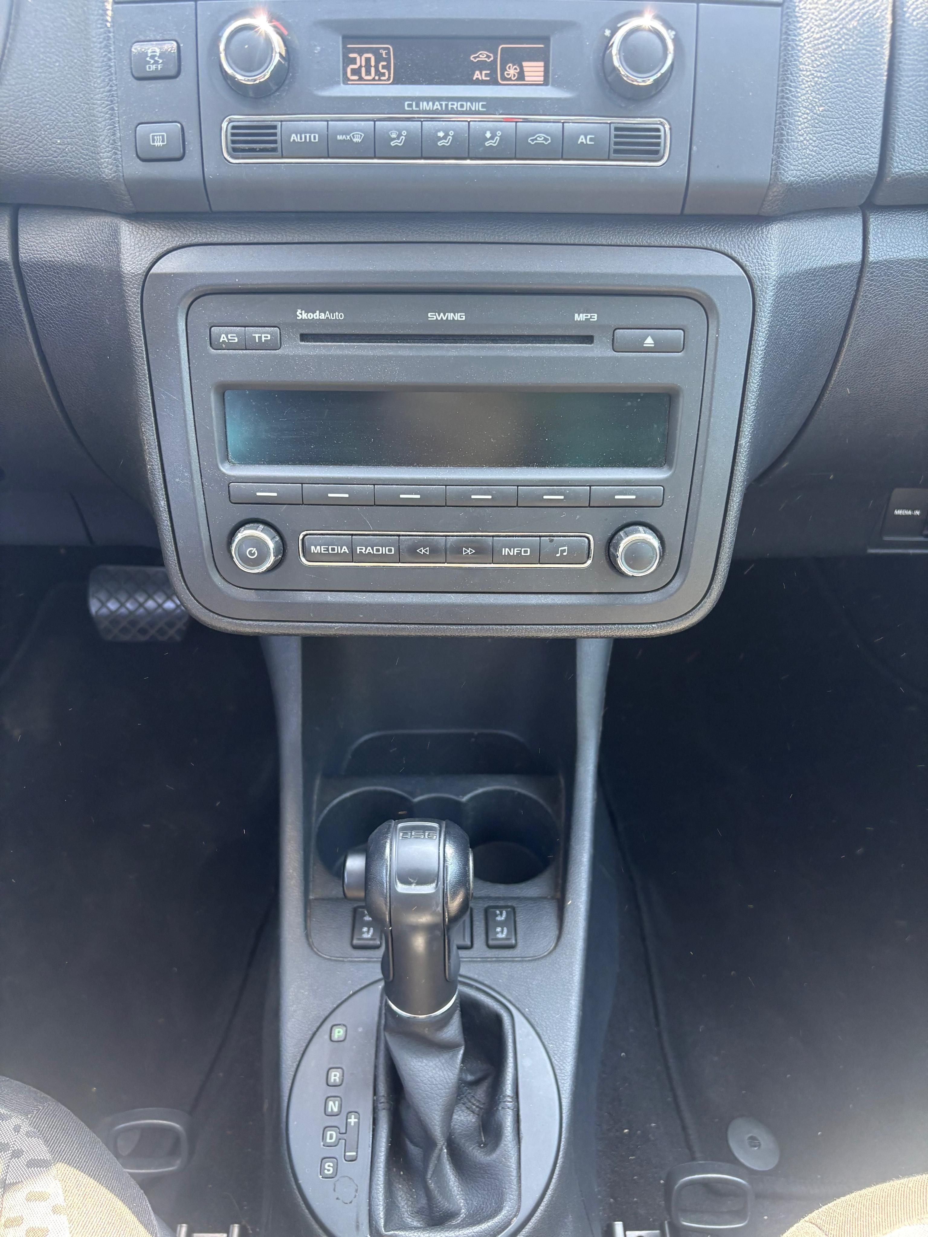 Škoda Roomster, 1,2 tsi 77kw , automat ,servis - fotka 6
