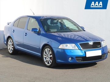 RS 2.0 TDI, Kožené sedačky