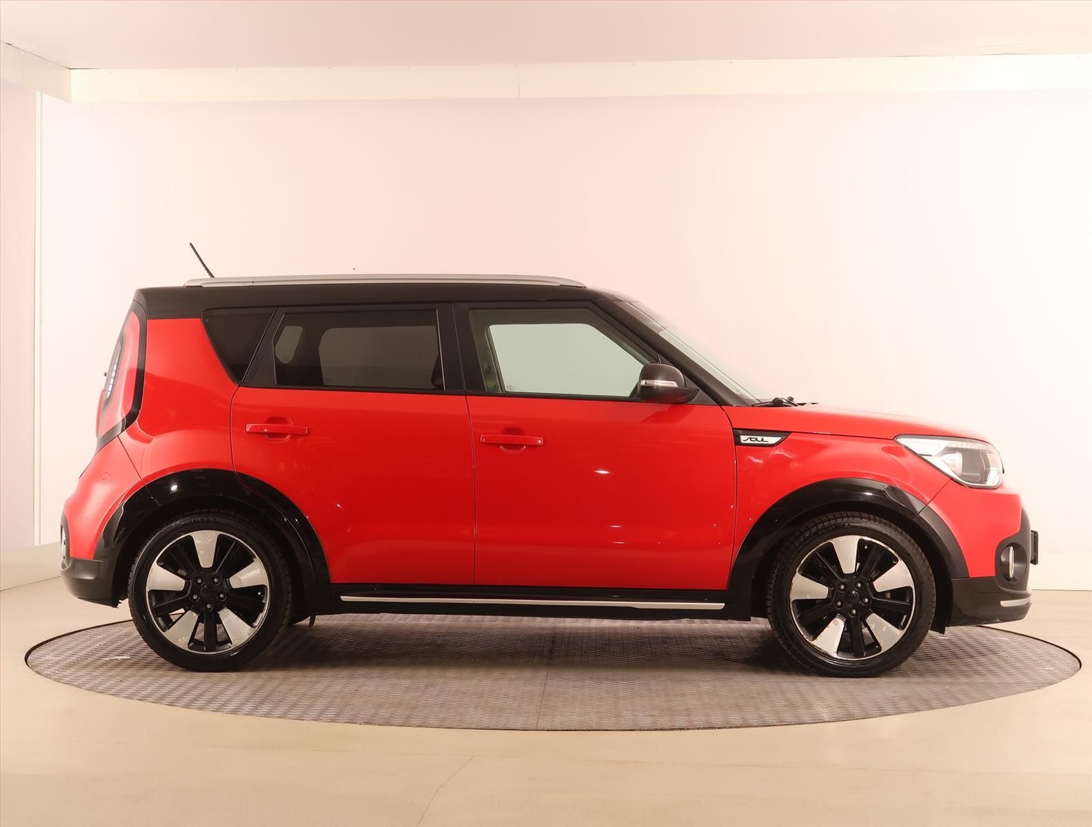 Kia Soul, 1.6 GDI, Automat, Serv.kniha - fotka 6