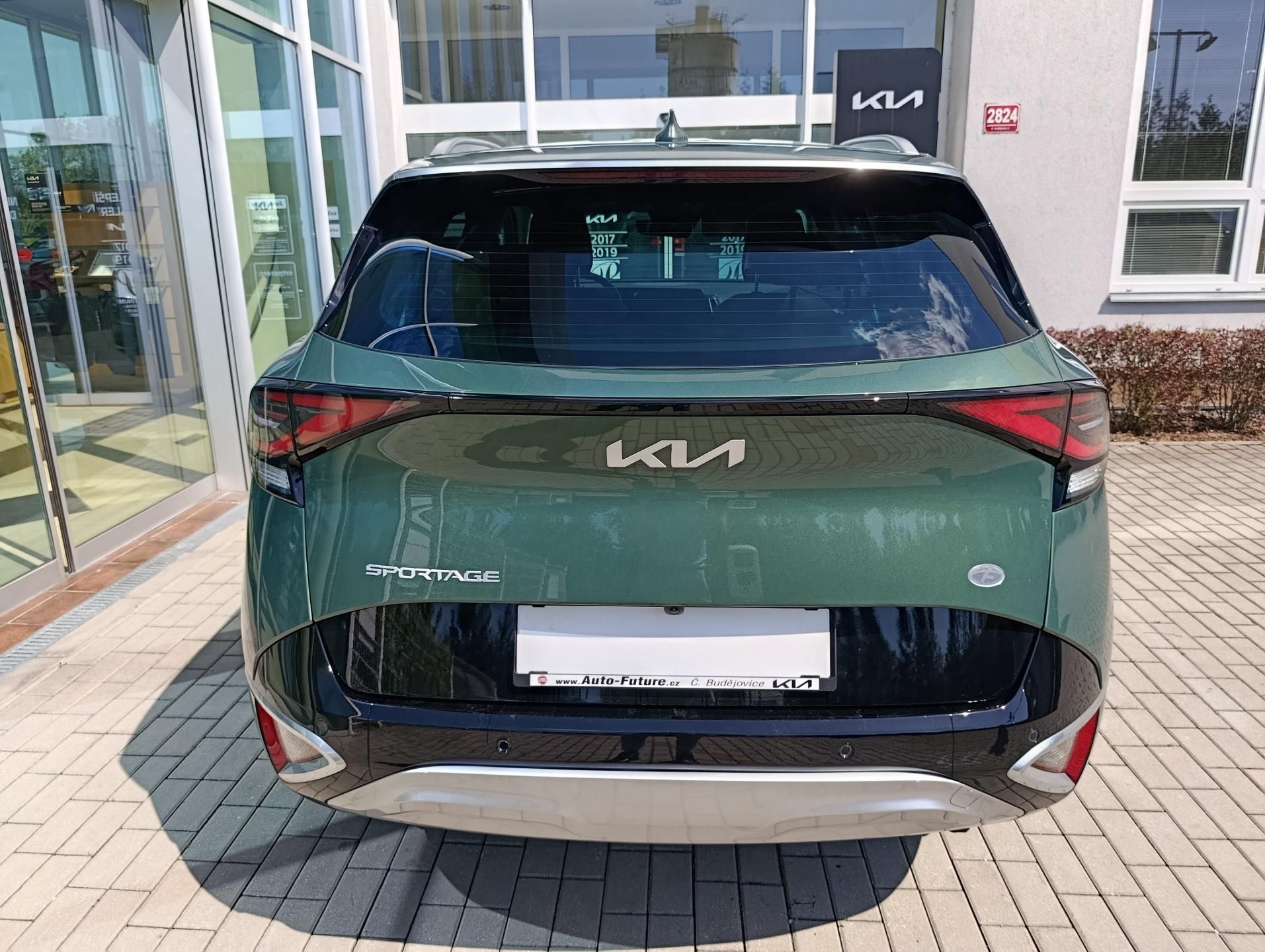 Kia Sportage, NQ5 1,6 T-GDi GPF 4x2 TOP - fotka 4
