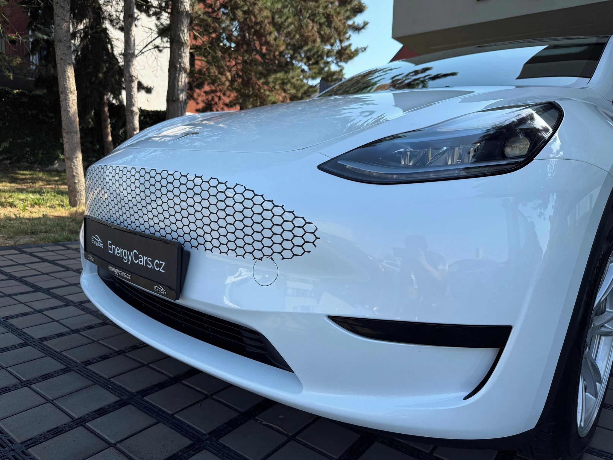 Tesla Model Y, Standrart Range LFP Tažné - fotka 5