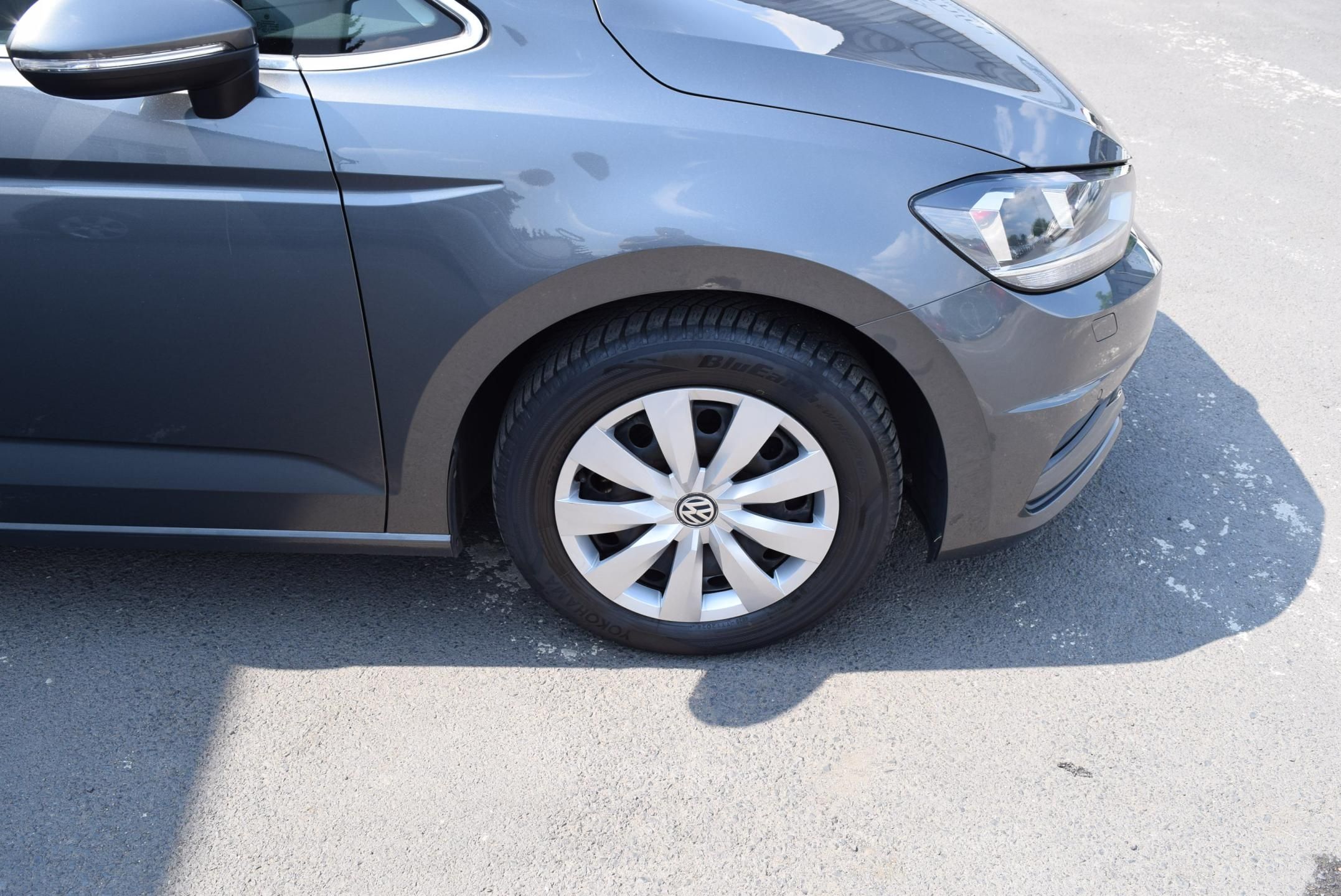 Volkswagen Touran, 1.4TSI 110kw CLBMT 7MÍST TAŽNÉ - fotka 5