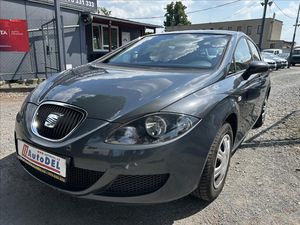 Seat Leon, 1,6 MPi  Serviska,Klima,8xPneu