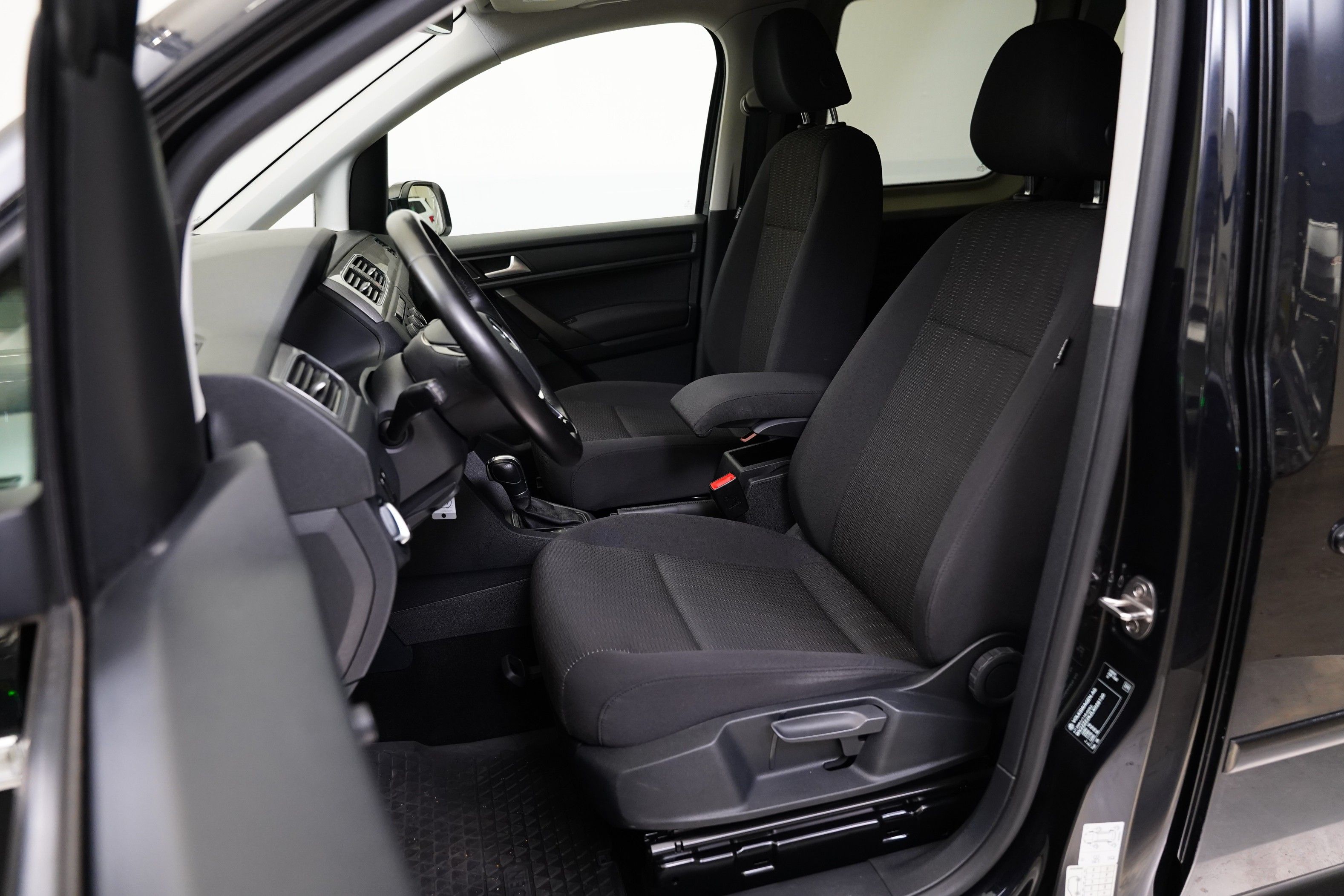 Volkswagen Caddy, 2.0 TDI 75 kW DSG Comfortline - fotka 5