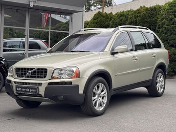 4.4 V8