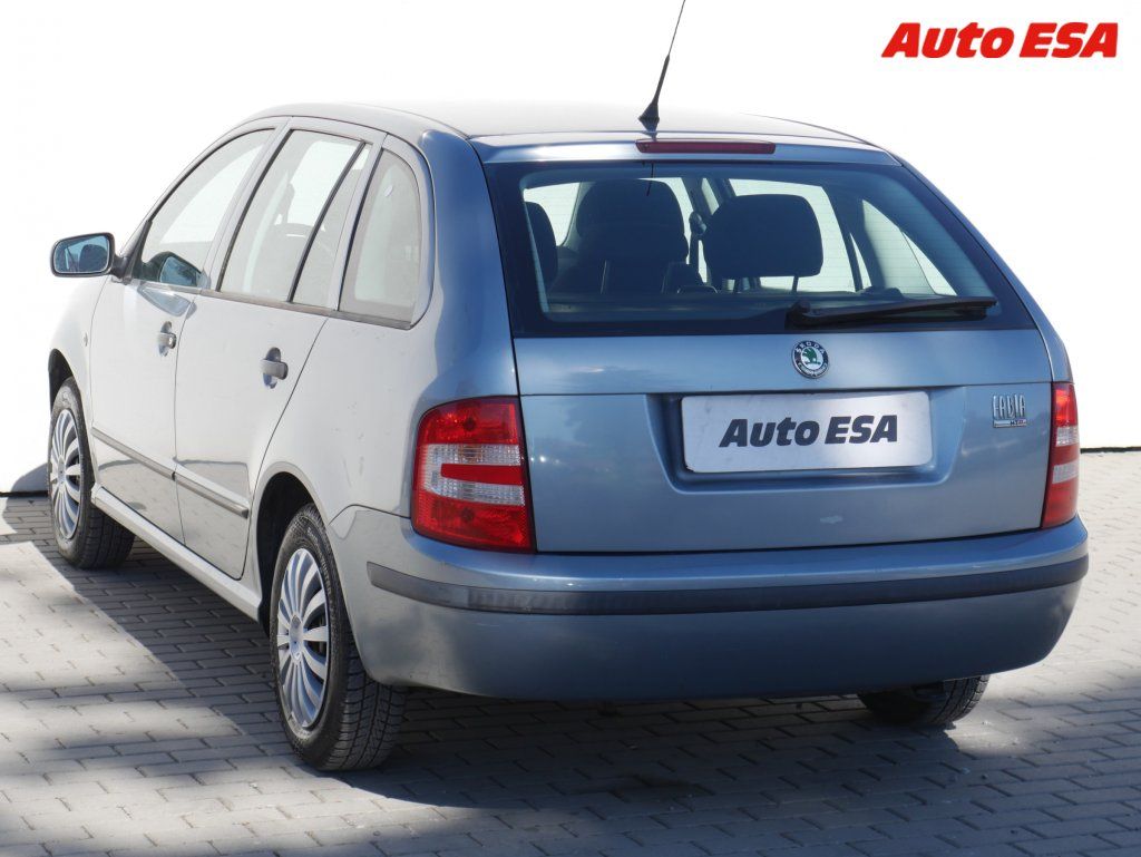 Škoda Fabia, 1.2HTP,2.maj,ČR - fotka 6