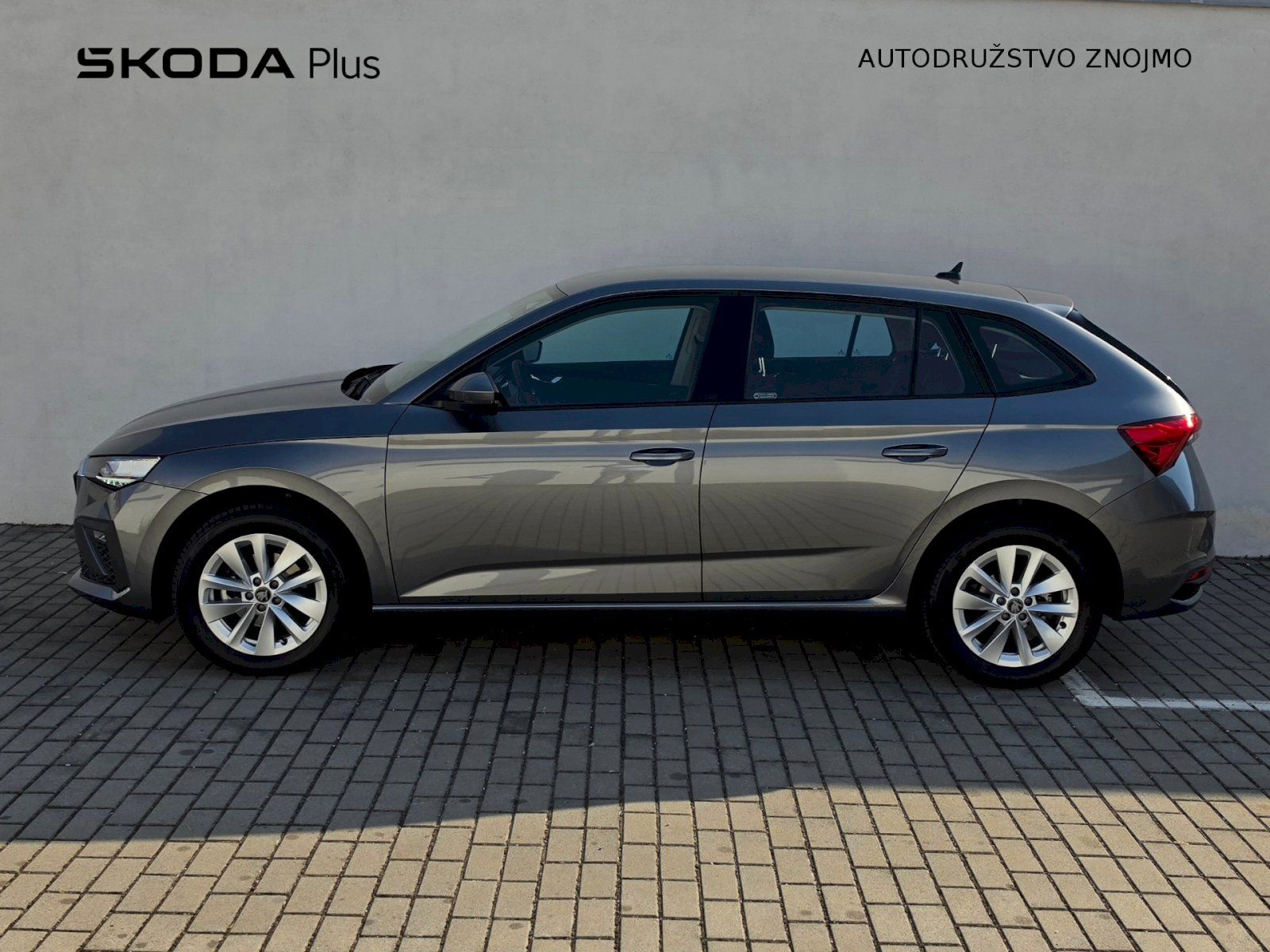 Škoda Scala, 1,0TSI 85KW SELECTION - fotka 3