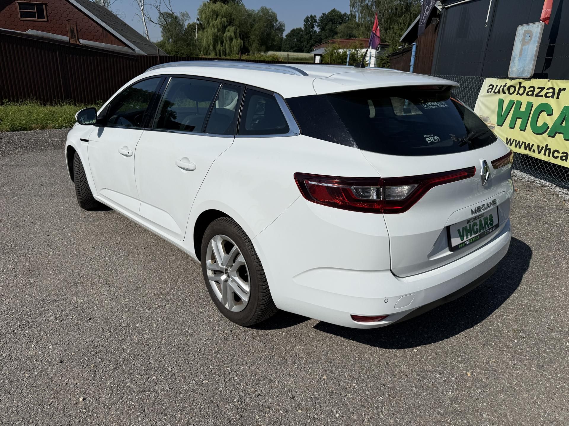 Renault Mégane, 1,6i 1.Majite CZ Serviska - fotka 5