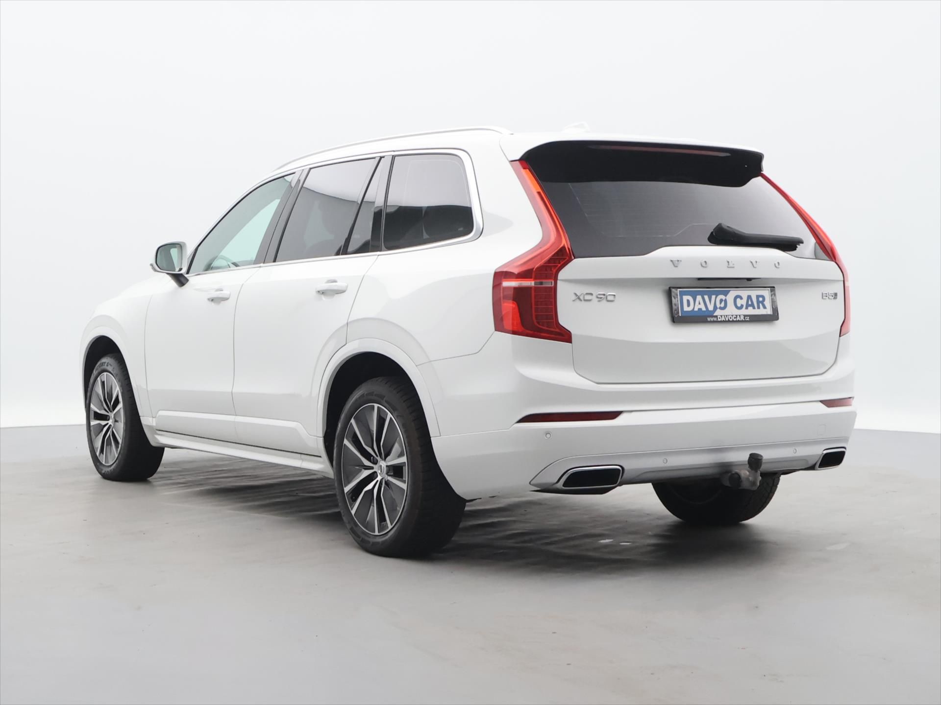Volvo XC90, 2,0 B5 173 kW AWD 7 Míst DPH C - fotka 5