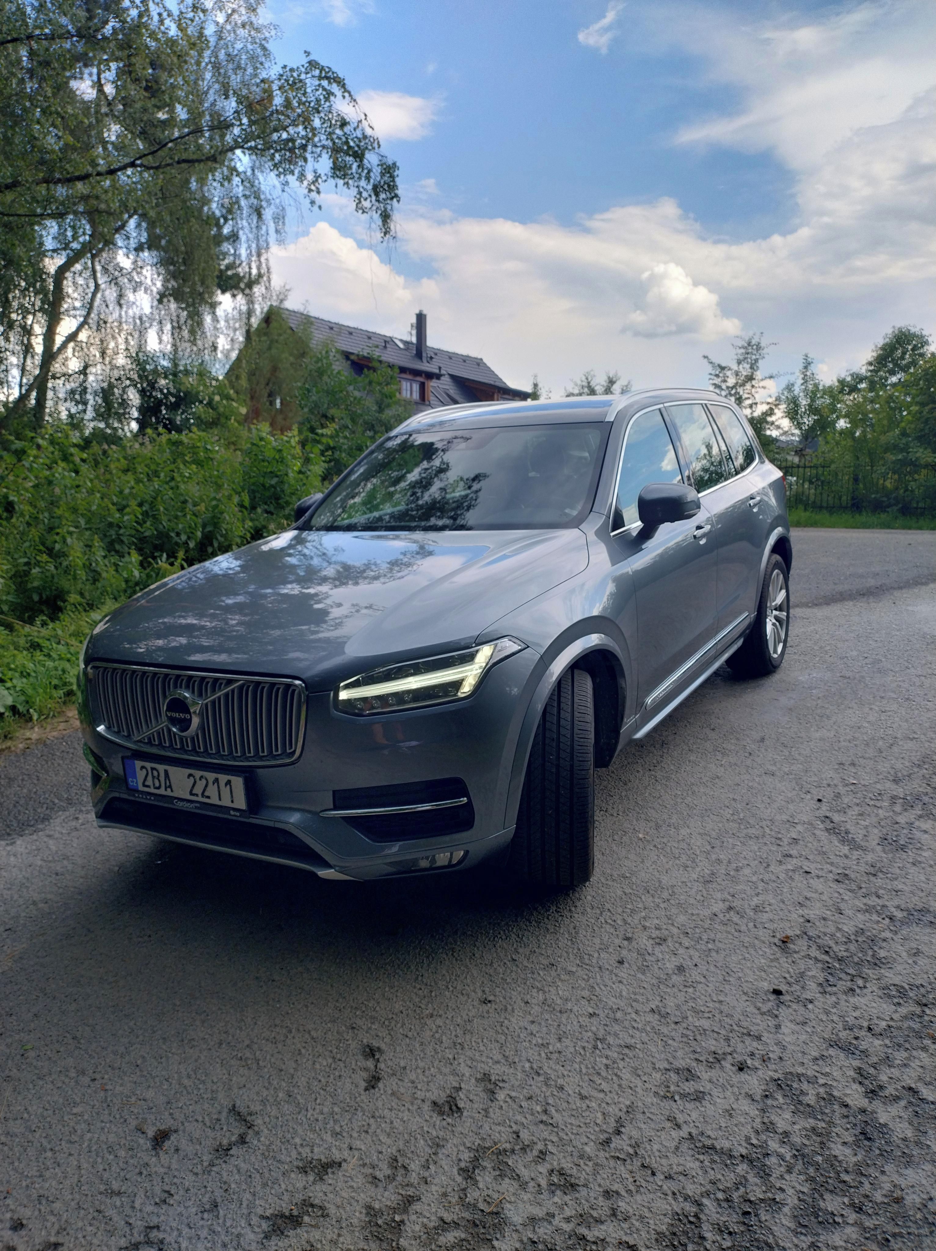 Volvo XC90, Volvo XC90 T6 - fotka 2