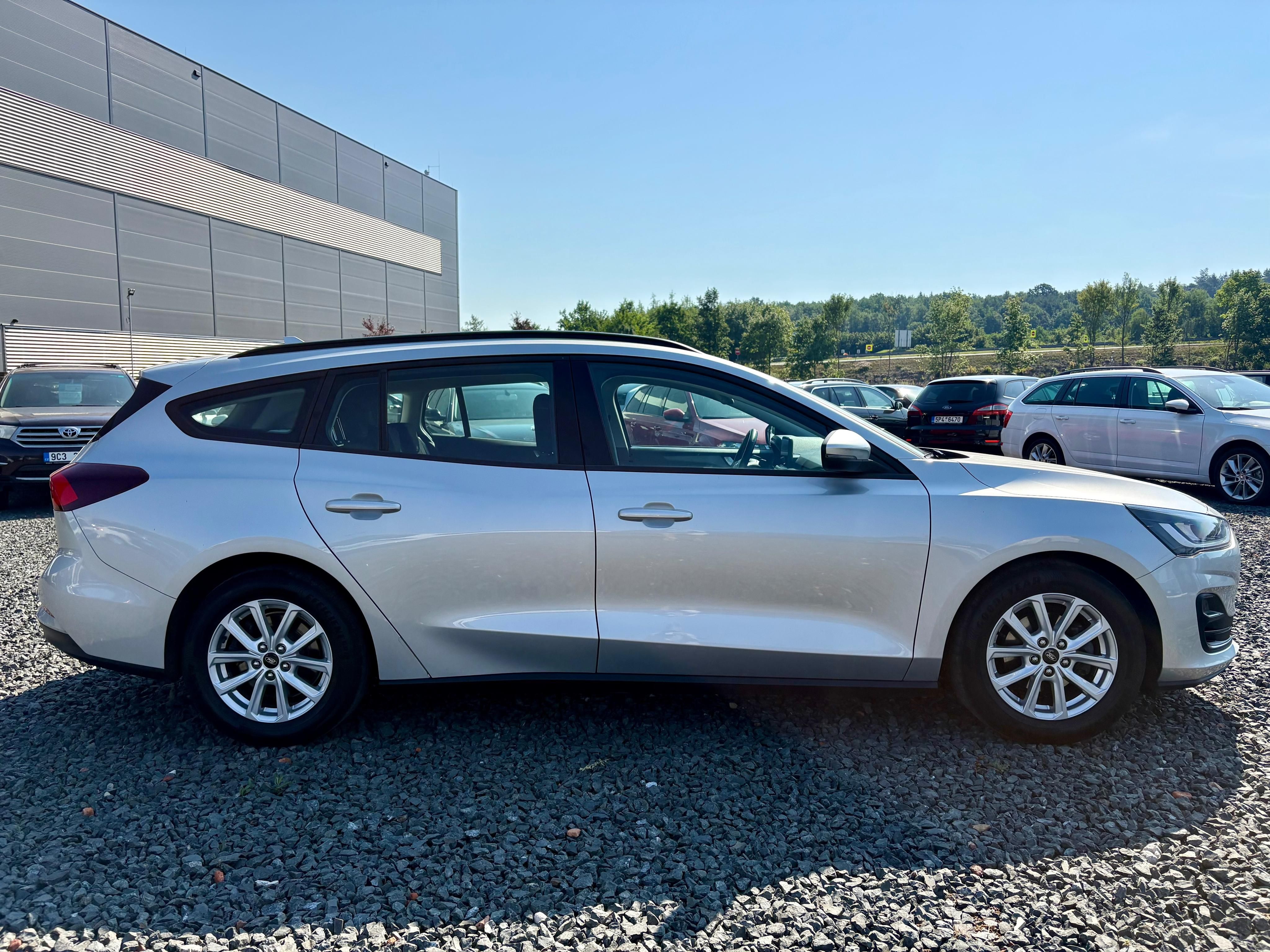 Ford Focus, 1.5TDCi 88kw Automat DPH - fotka 4