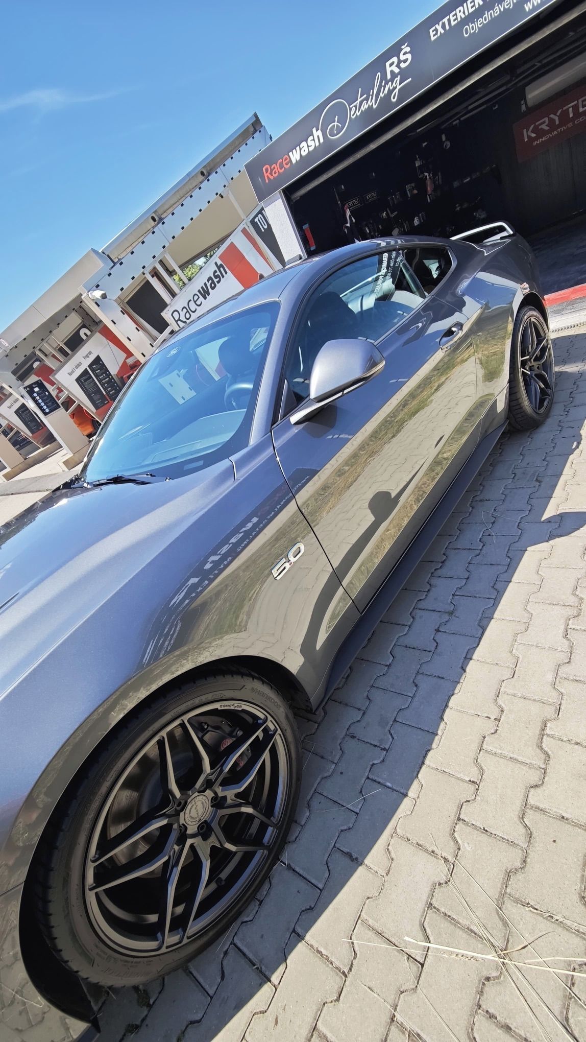 Ford Mustang, 5,0 GT - fotka 4