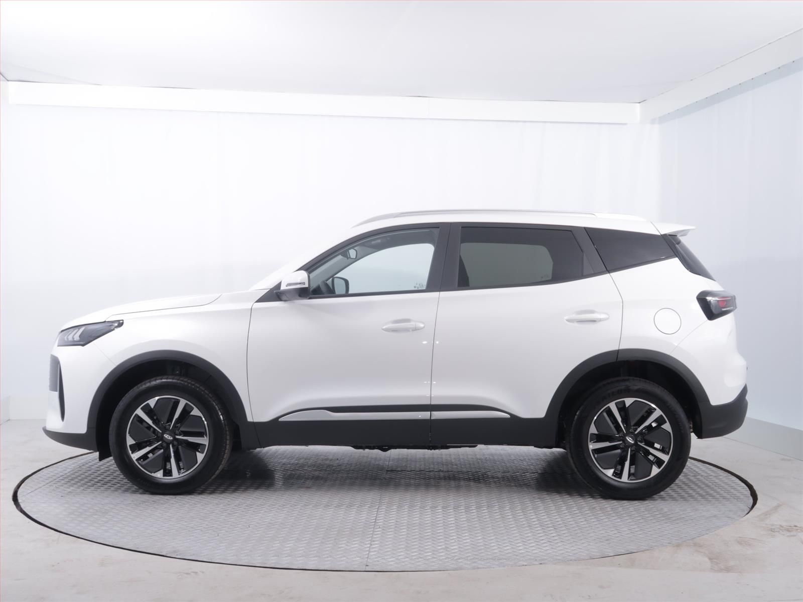 Chery Tiggo 4 HEV, 1.5 Hybrid, Unique, UNIQUE - fotka 3