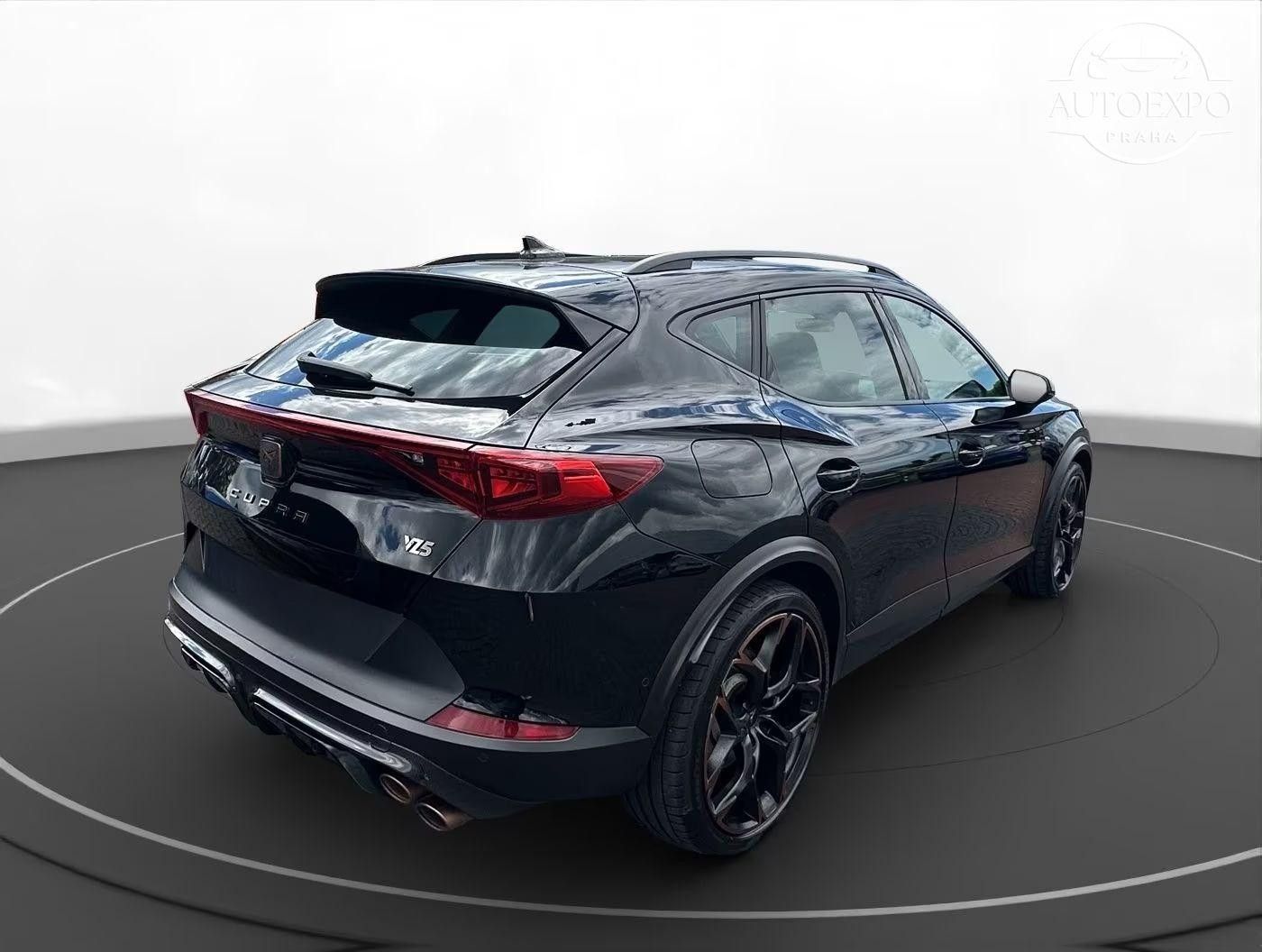 Cupra Formentor, VZ5 2.5 TSI 390ps 4Drive - fotka 3