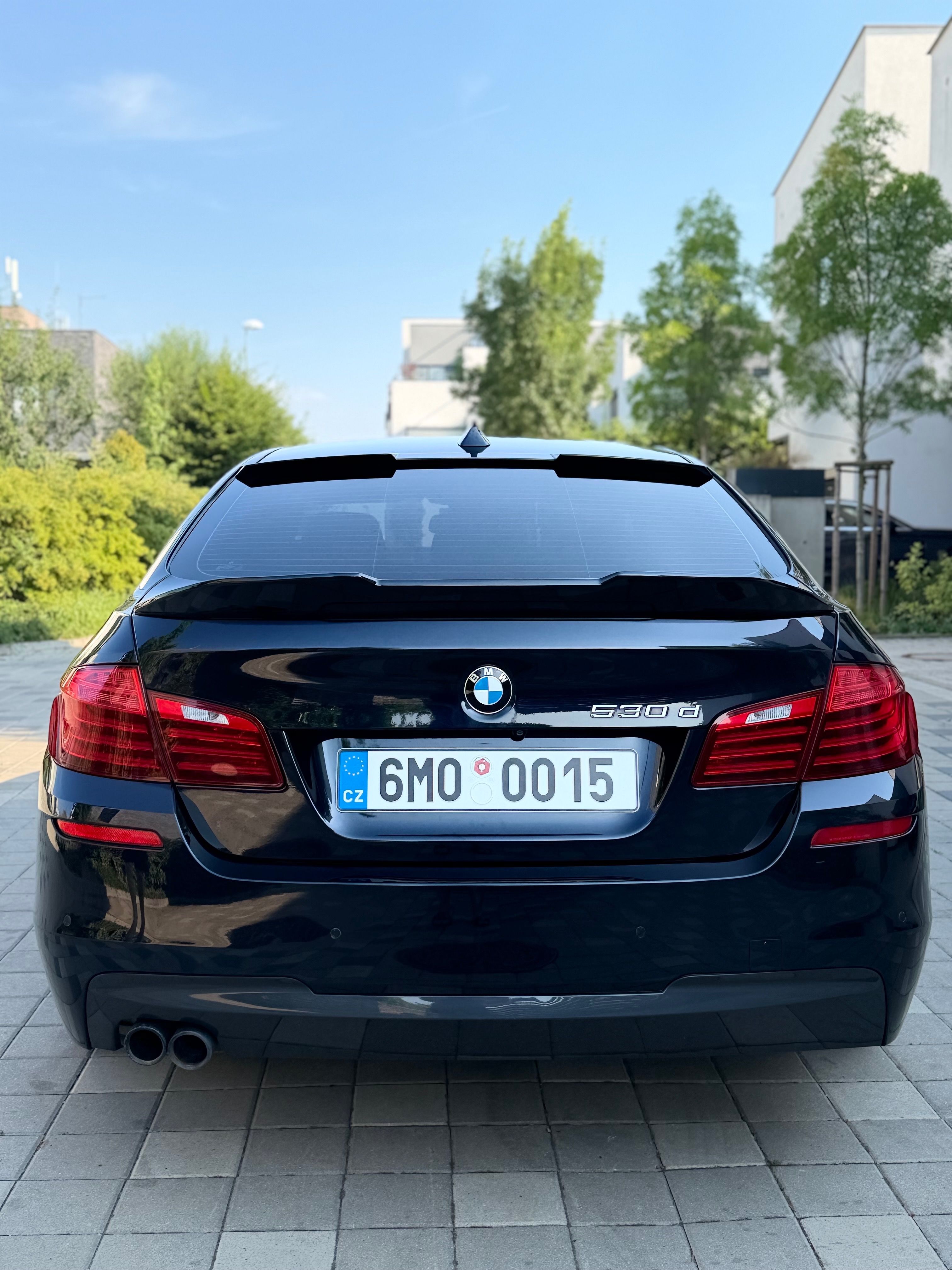 BMW Řada 5, BMW F10 530d M-Paket 2016 - fotka 4