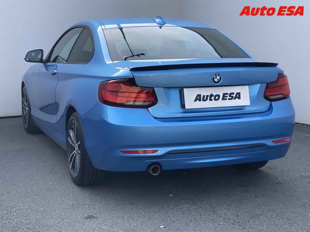 BMW Řada 2, 1.8d,ČR - fotka 6