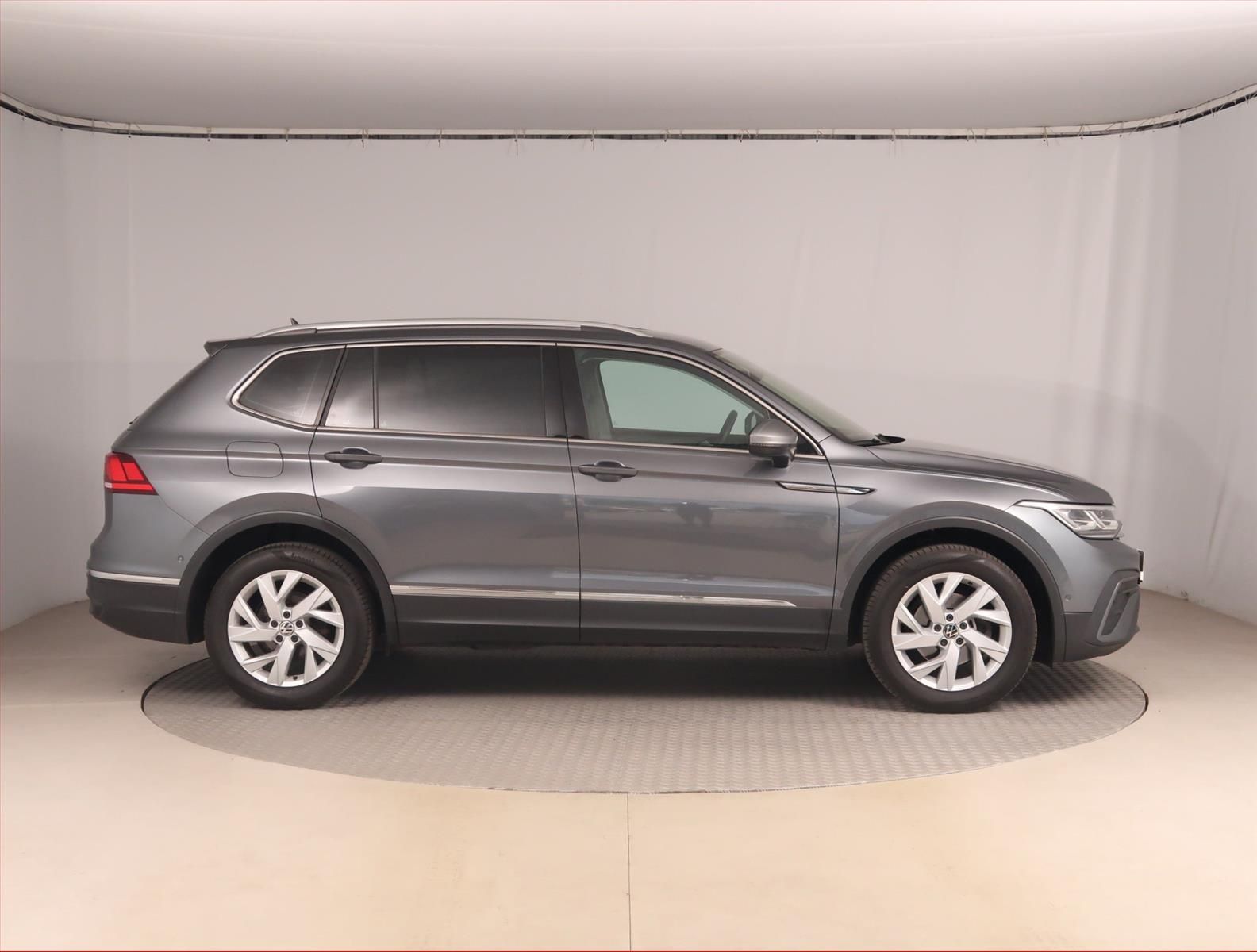 Volkswagen Tiguan Allspace, 2.0 TDI, Elegance, Automat - fotka 6