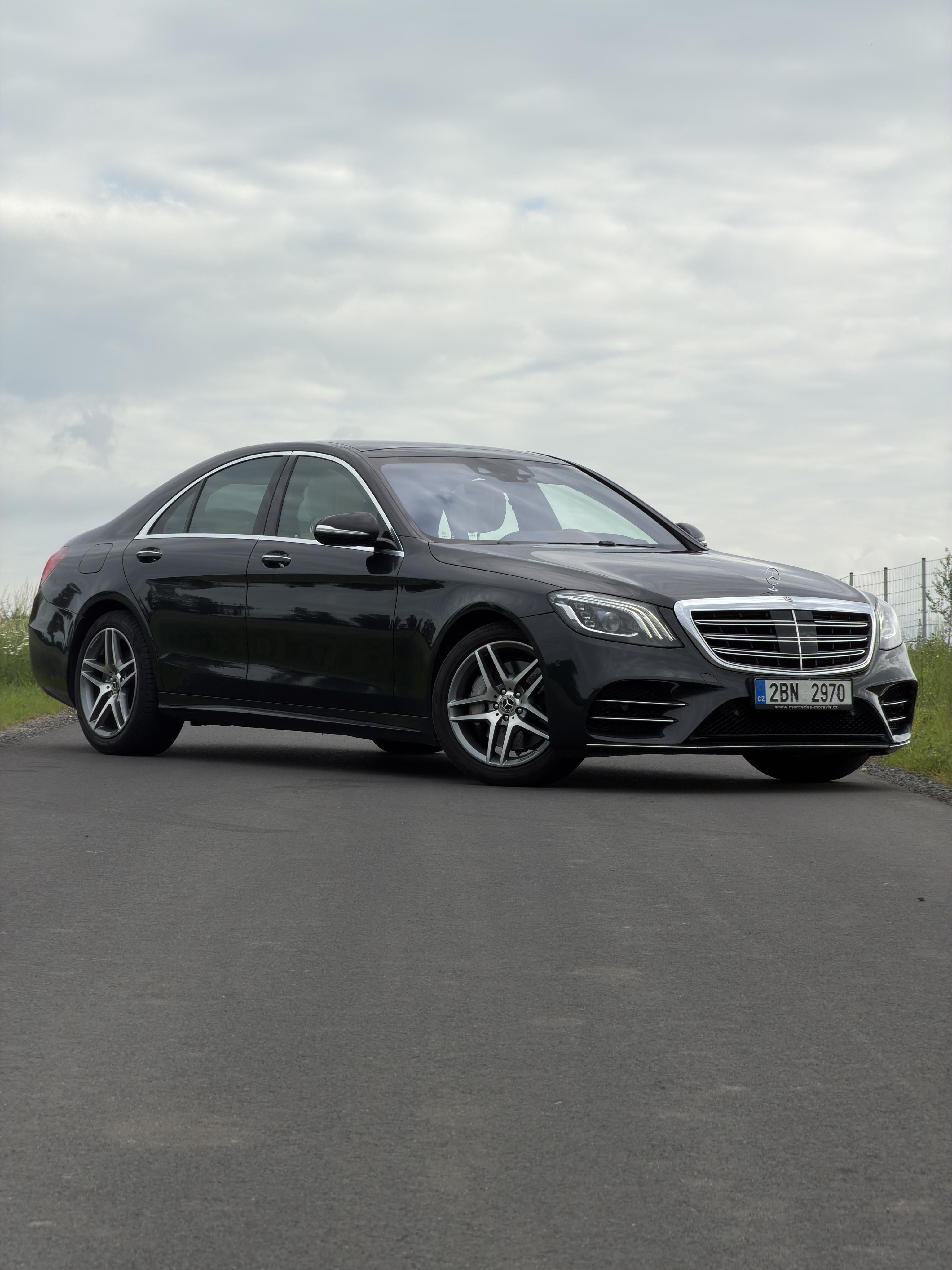 Mercedes-Benz Třídy S, Mercedes-Benz S400d 4MATIC AMG - fotka 2