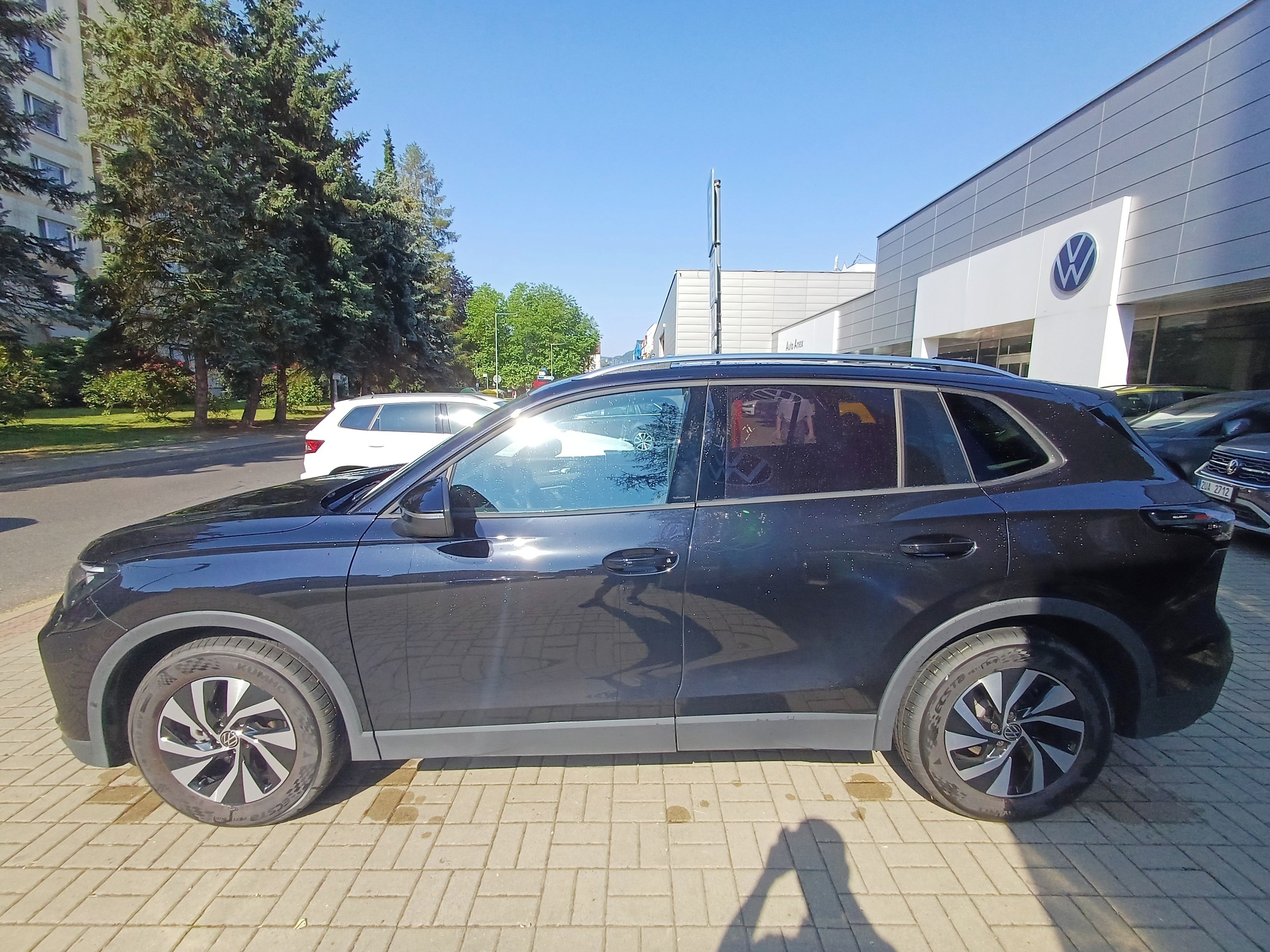 Volkswagen Tiguan, VW Tiguan 1,5 TSI 110kW - fotka 3