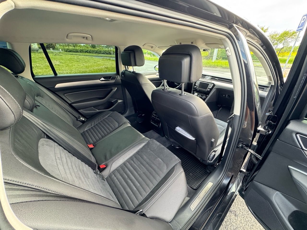 Volkswagen Passat, 2.0 - fotka 4