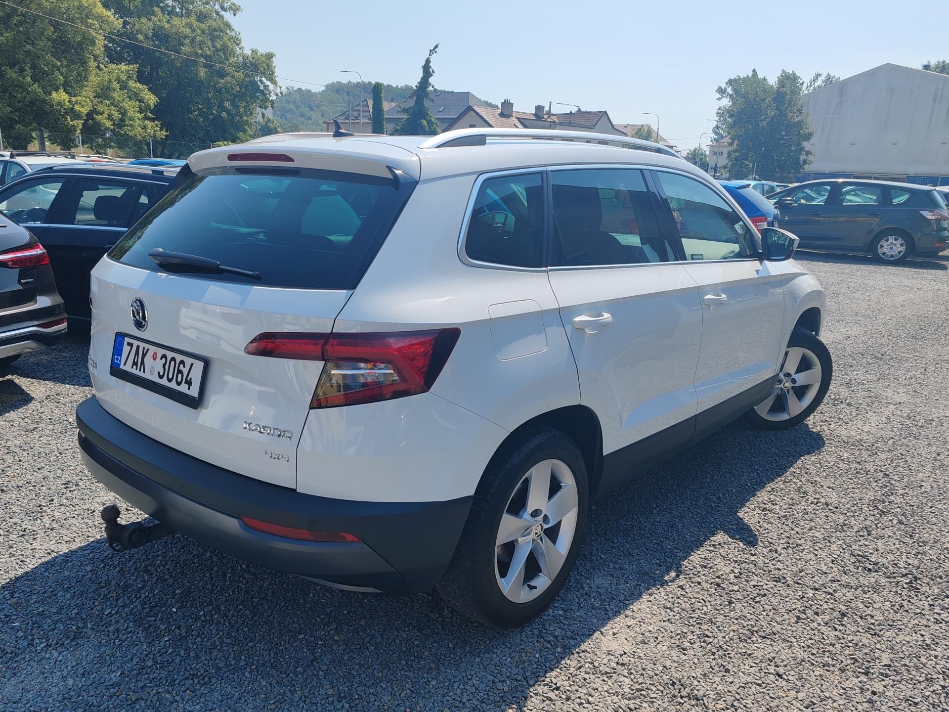 Škoda Karoq, 2.0 110 KW - fotka 4