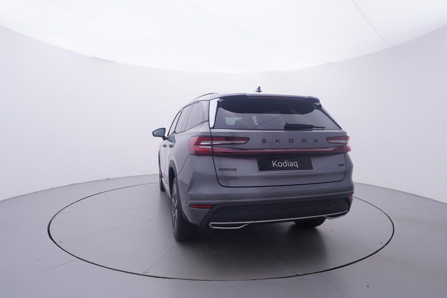 Škoda Kodiaq, Sportline 2,0 TDI 4x4 142 kW - fotka 4