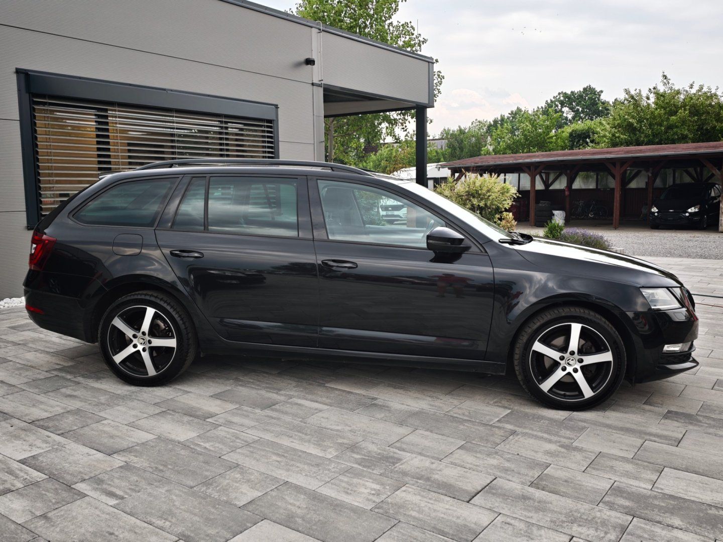 Škoda Octavia, Style 2,0 TDI 110 KW DSG - fotka 4