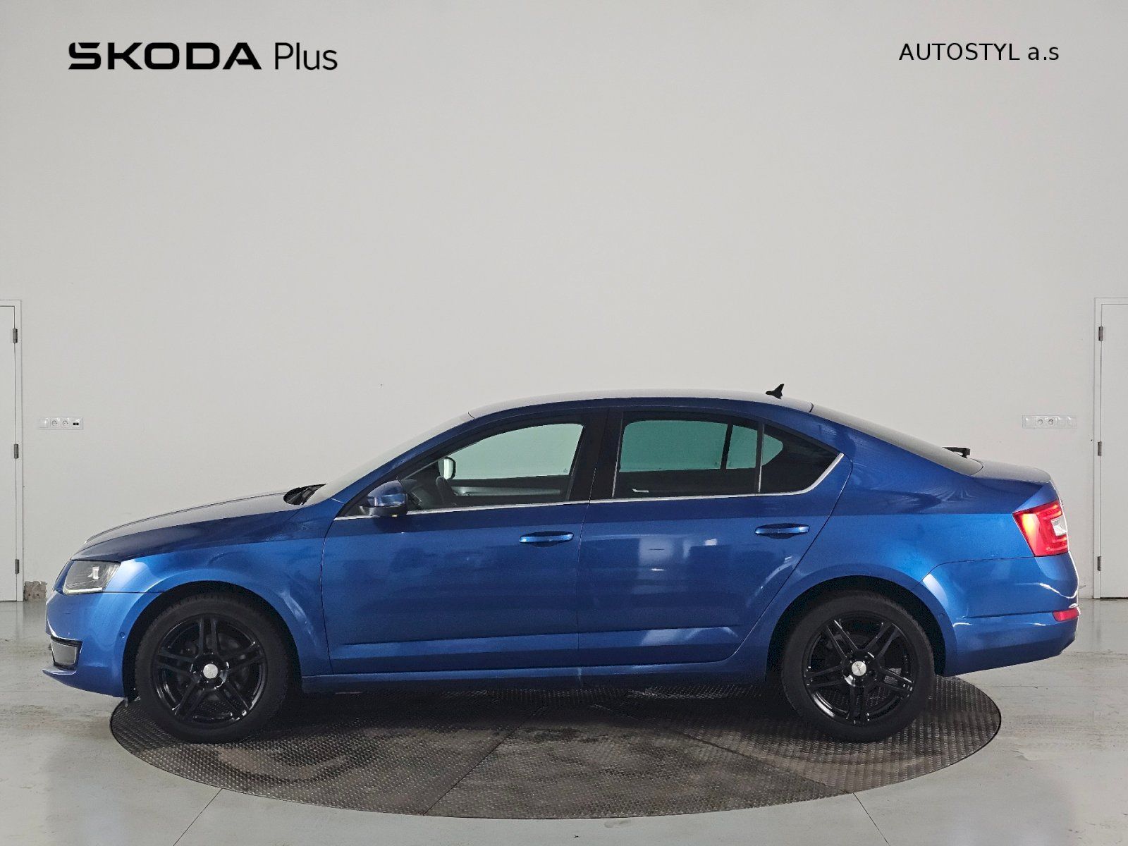 Škoda Octavia, 2.0TDi 110kW DSG ELEGANCE PLUS - fotka 3