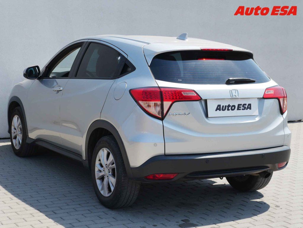 Honda HR-V, 1.5 VTEC,1.maj,ČR - fotka 6