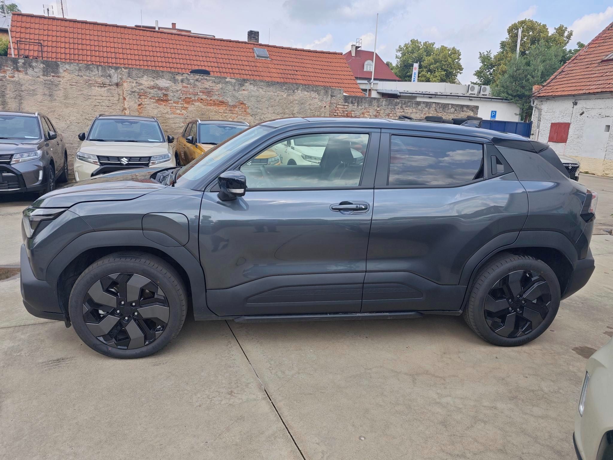 Suzuki Vitara, e VITARA Elegance 4x4-e 61kW - fotka 3