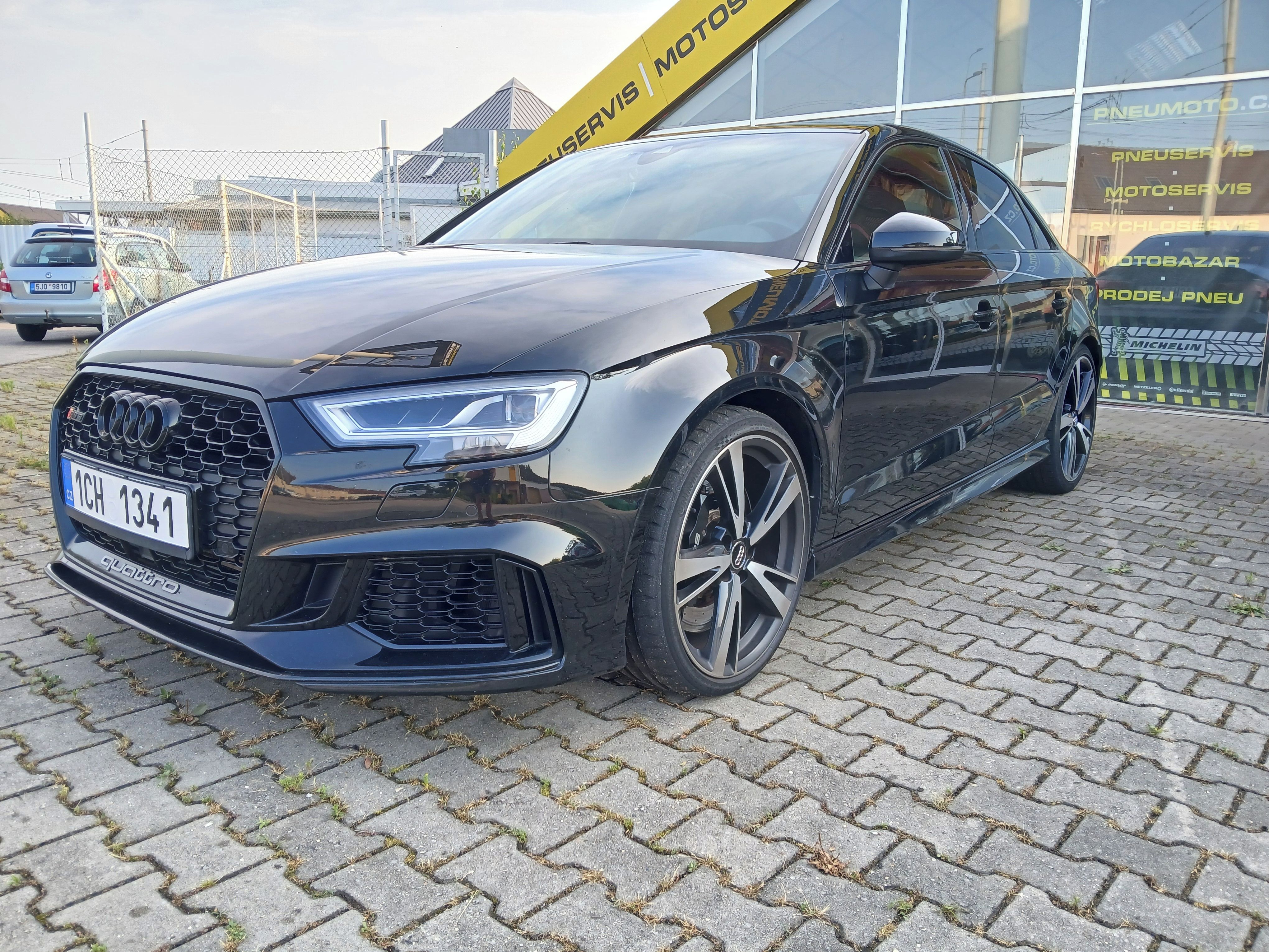 Audi RS3, Sedan, 294kW, max.výbava.