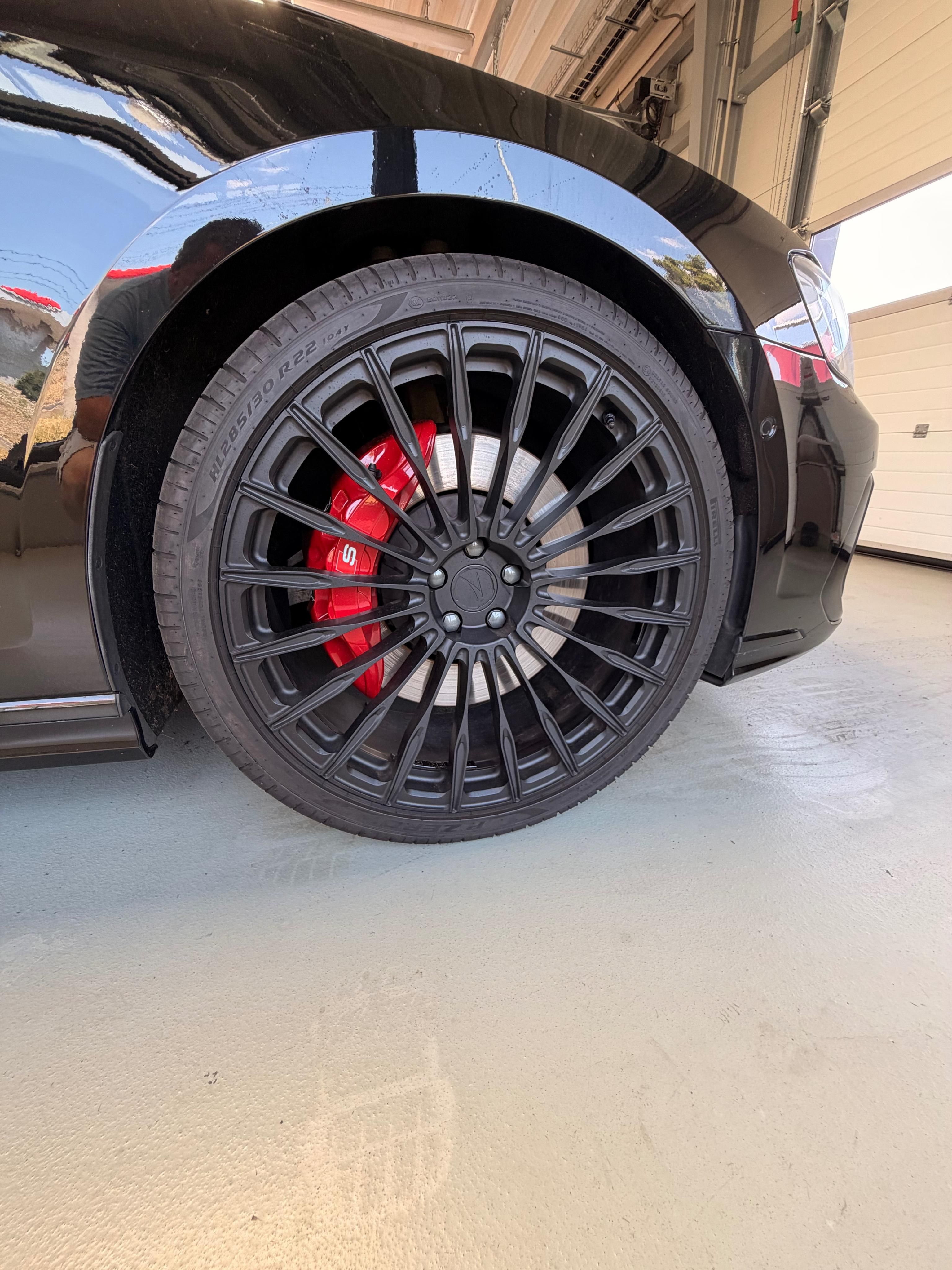 Audi S8, 420 kW, top stav - fotka 4