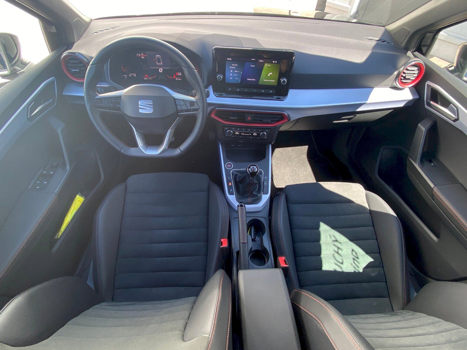 Seat Arona, FR 1.0 TSI 115K - fotka 5