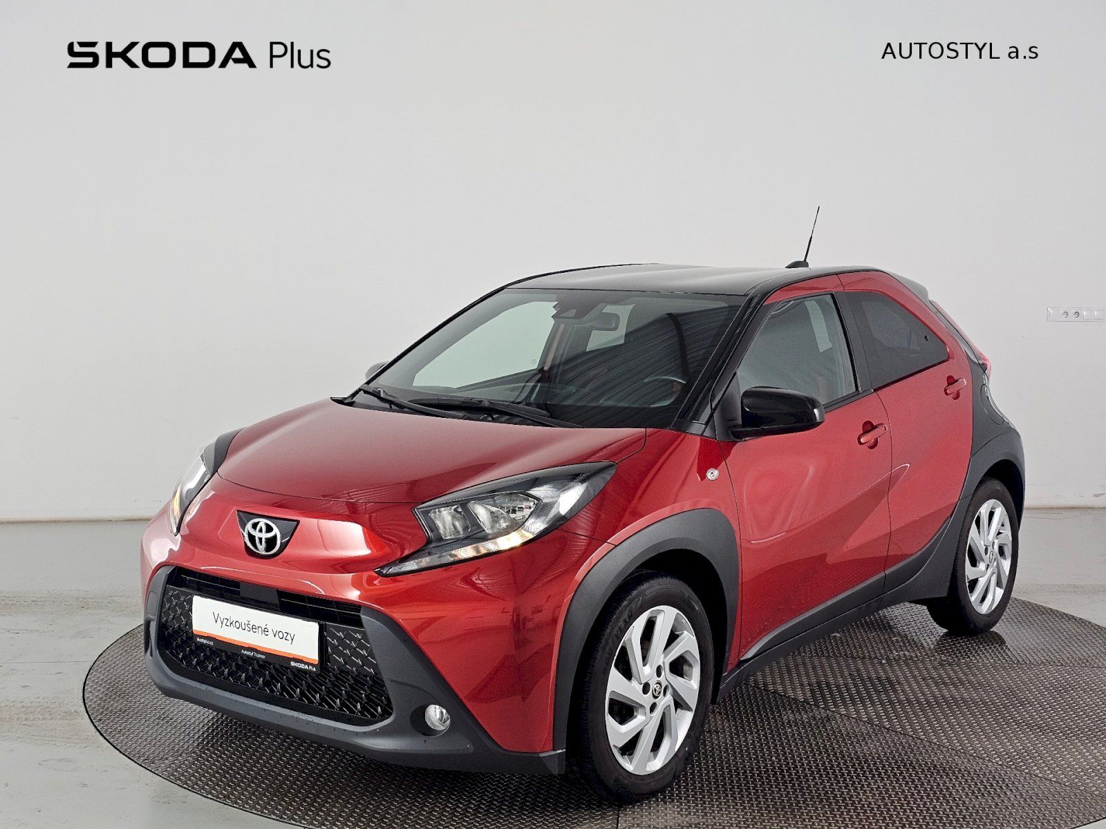 Toyota Aygo, X 1.0i 53kW STYLE TECH