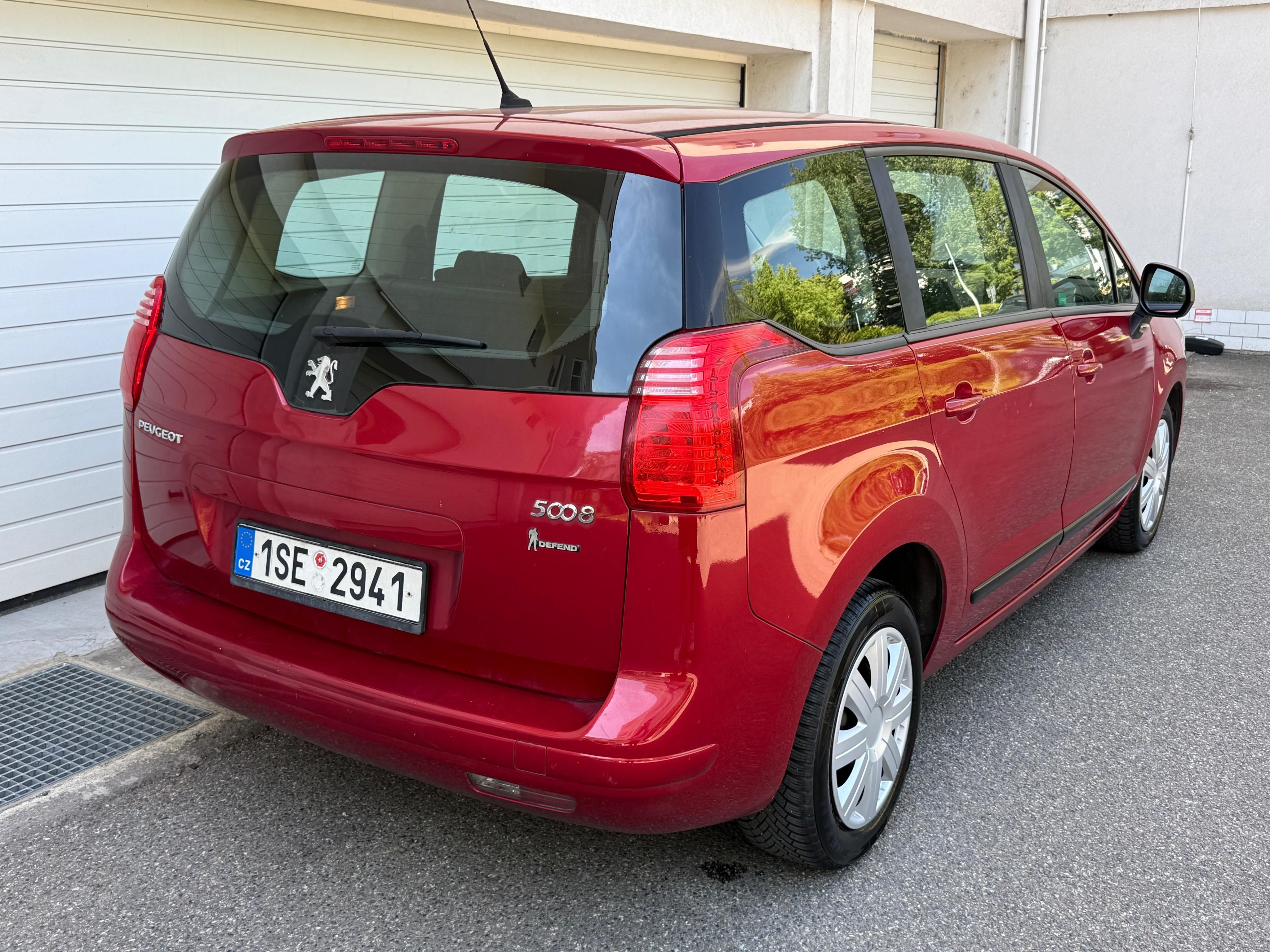 Peugeot 5008, 1.6HDi, 80kw Původ ČR Nová STK - fotka 5