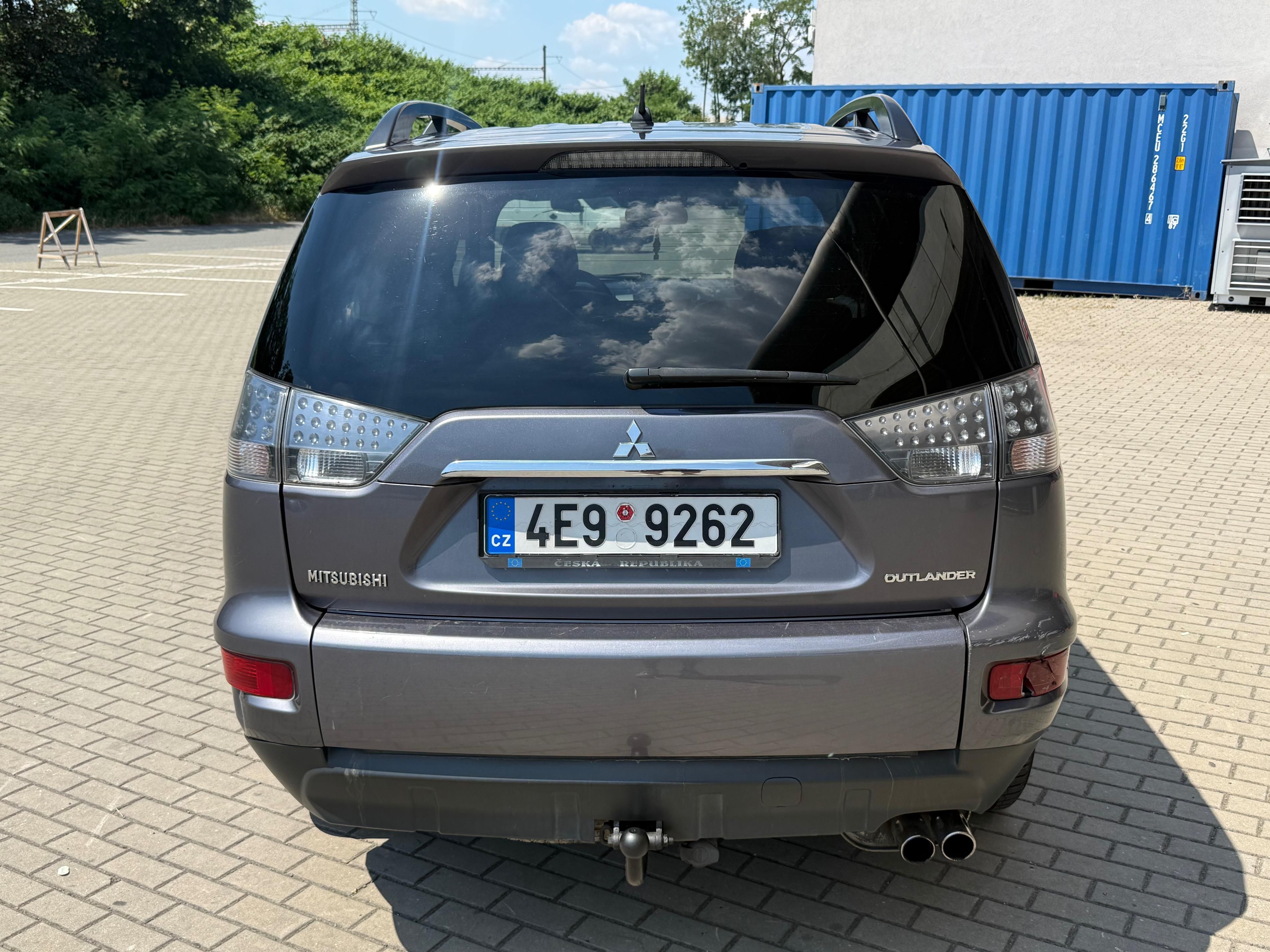 Mitsubishi Outlander, 2.2 DI-D, 130kw 4x4 - fotka 4