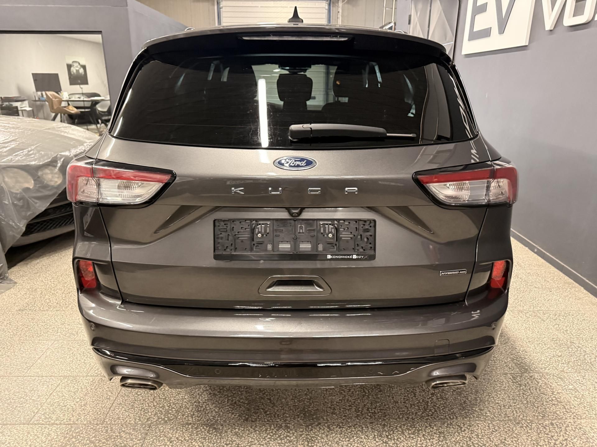Ford Kuga, 2.5 HIBRID,4x4, ST-LINE - fotka 6