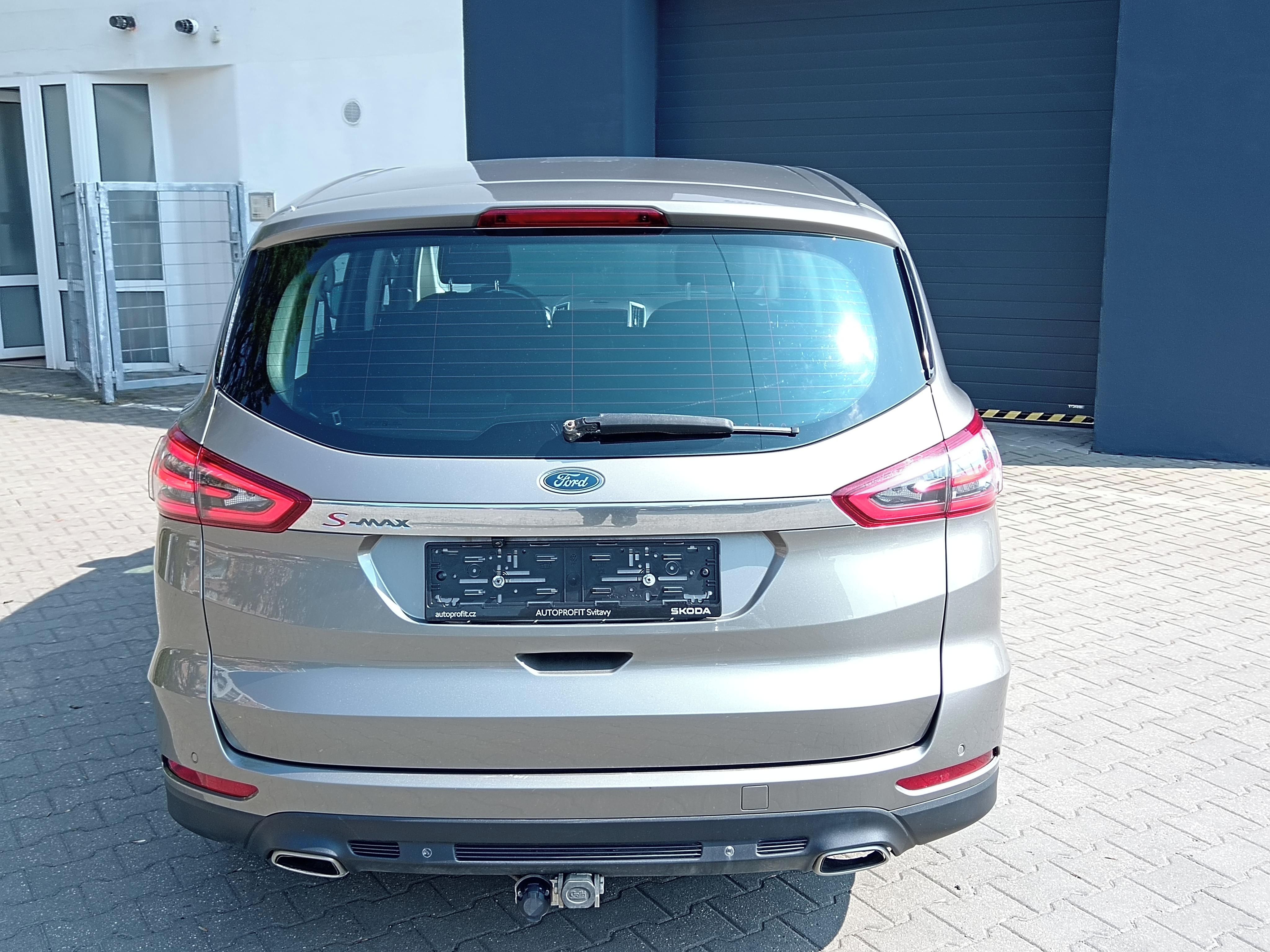 Ford S-MAX, 2,0 TDi, 7 míst - fotka 6