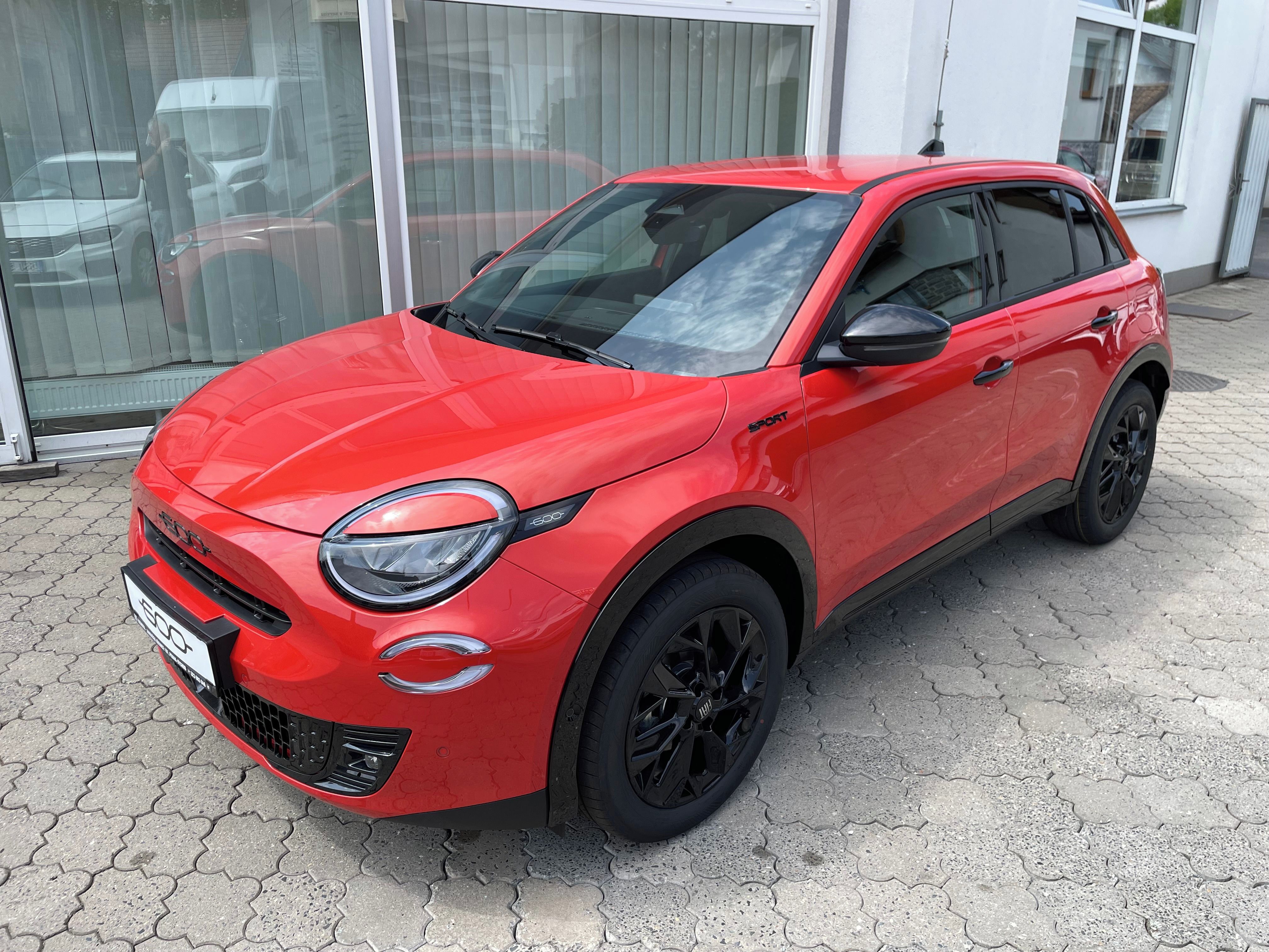Fiat 600, 1.2 Turbo 100k Sport - fotka 3