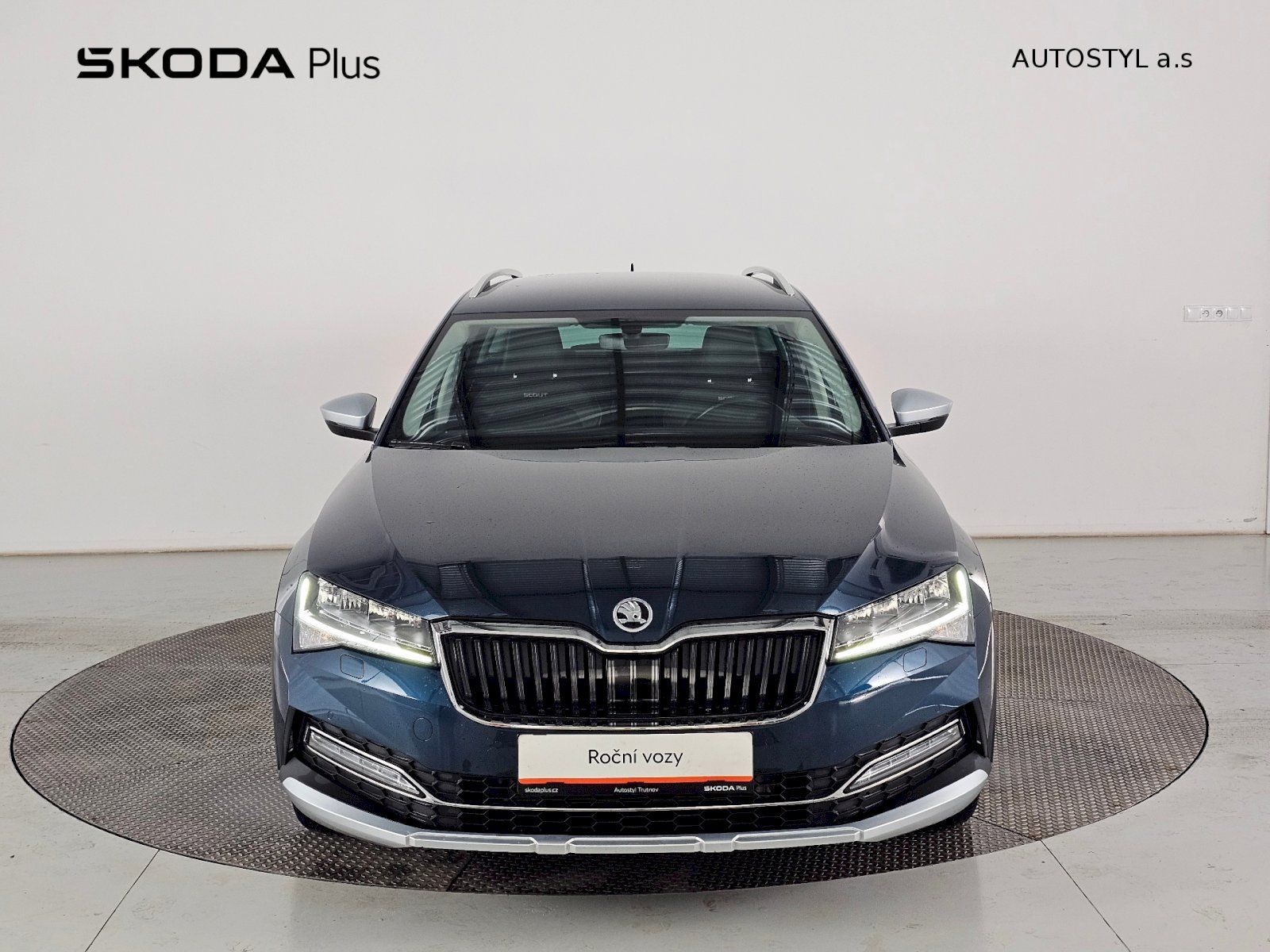 Škoda Superb, 2.0TDi 147kW 4X4 DSG SCOUT - fotka 4