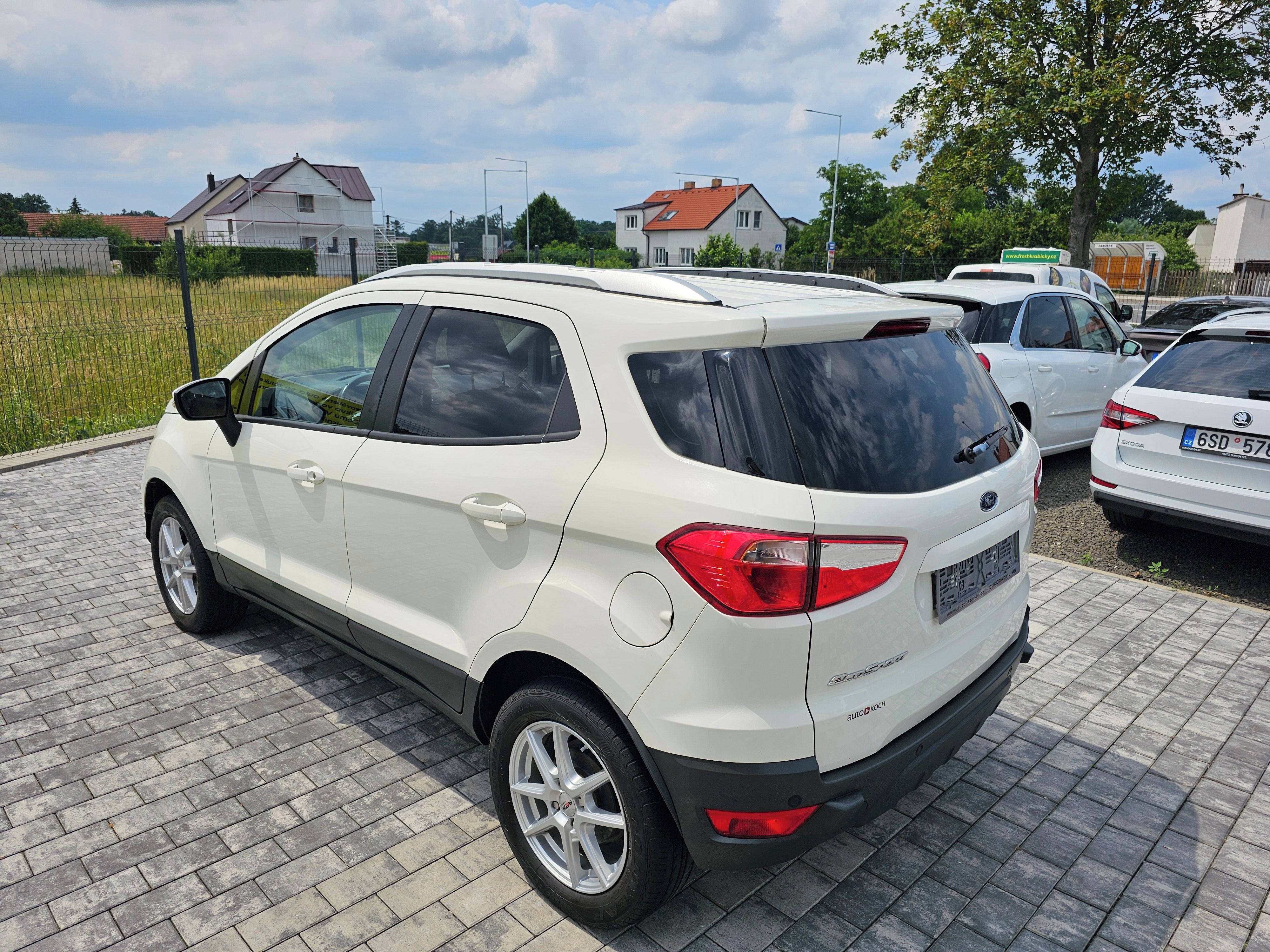Ford Ecosport, 1.5 16V 82kW - fotka 6