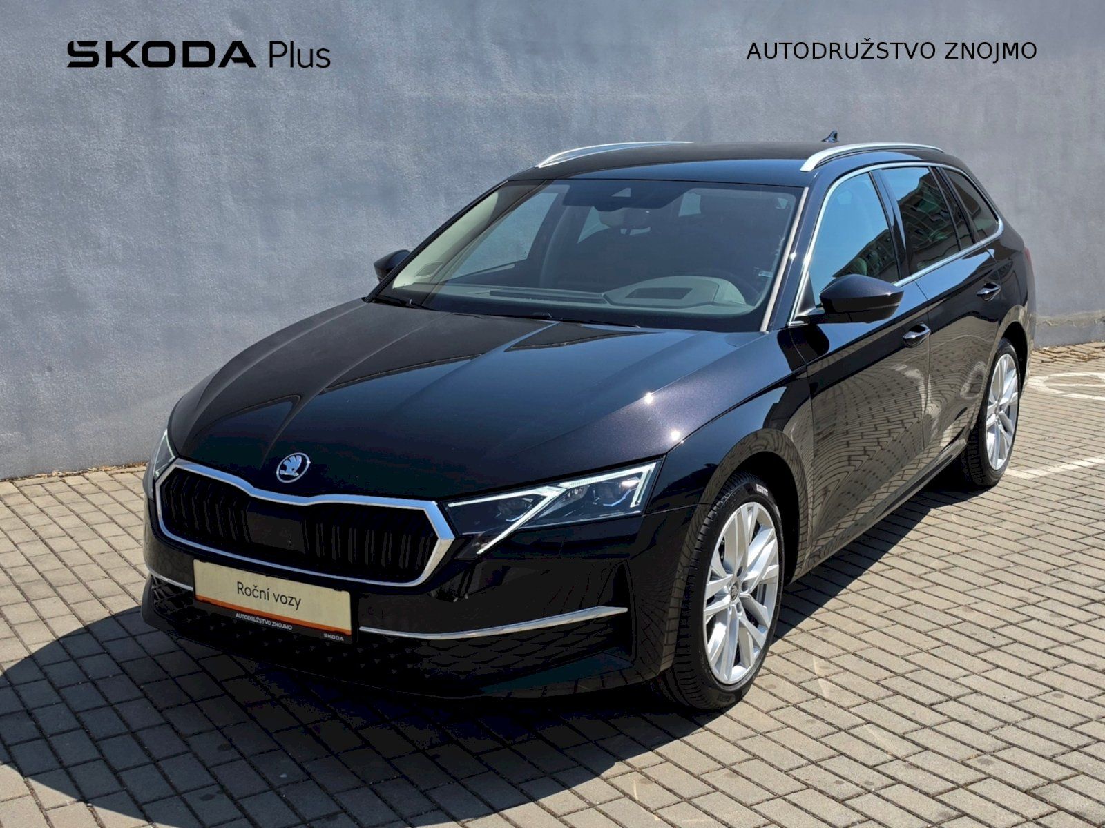 Škoda Octavia, COMBI 2,0TDI 110KW DSG Exclusi