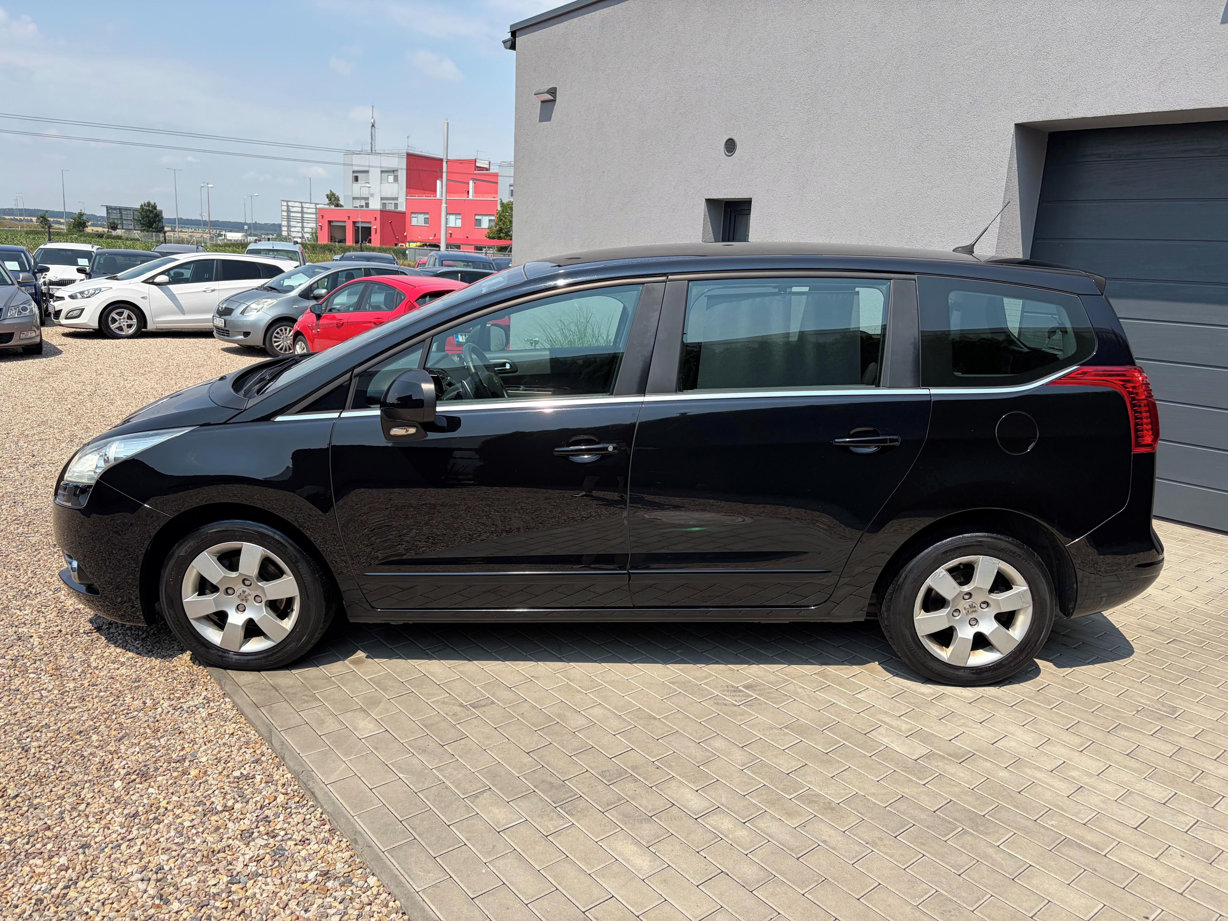 Peugeot 5008, 1.6 HDI 80KW 7 MÍST, Automat - fotka 6