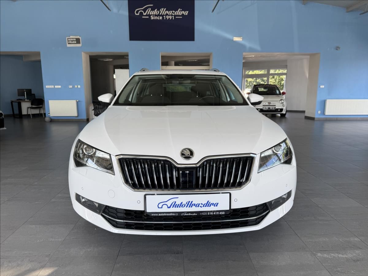 Škoda Superb, 2,0   TDI 110kW,SERVISKA,ČR - fotka 2