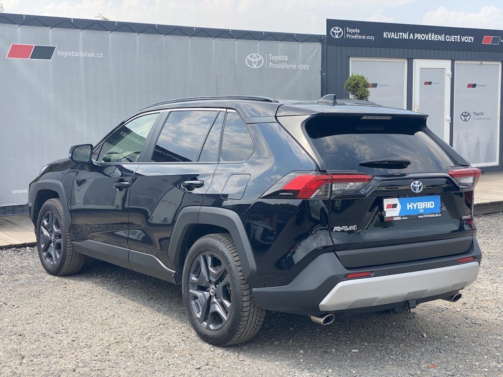 Toyota Rav4, 2.5HEV, ČR-1m, Adventure, 4x4 - fotka 5