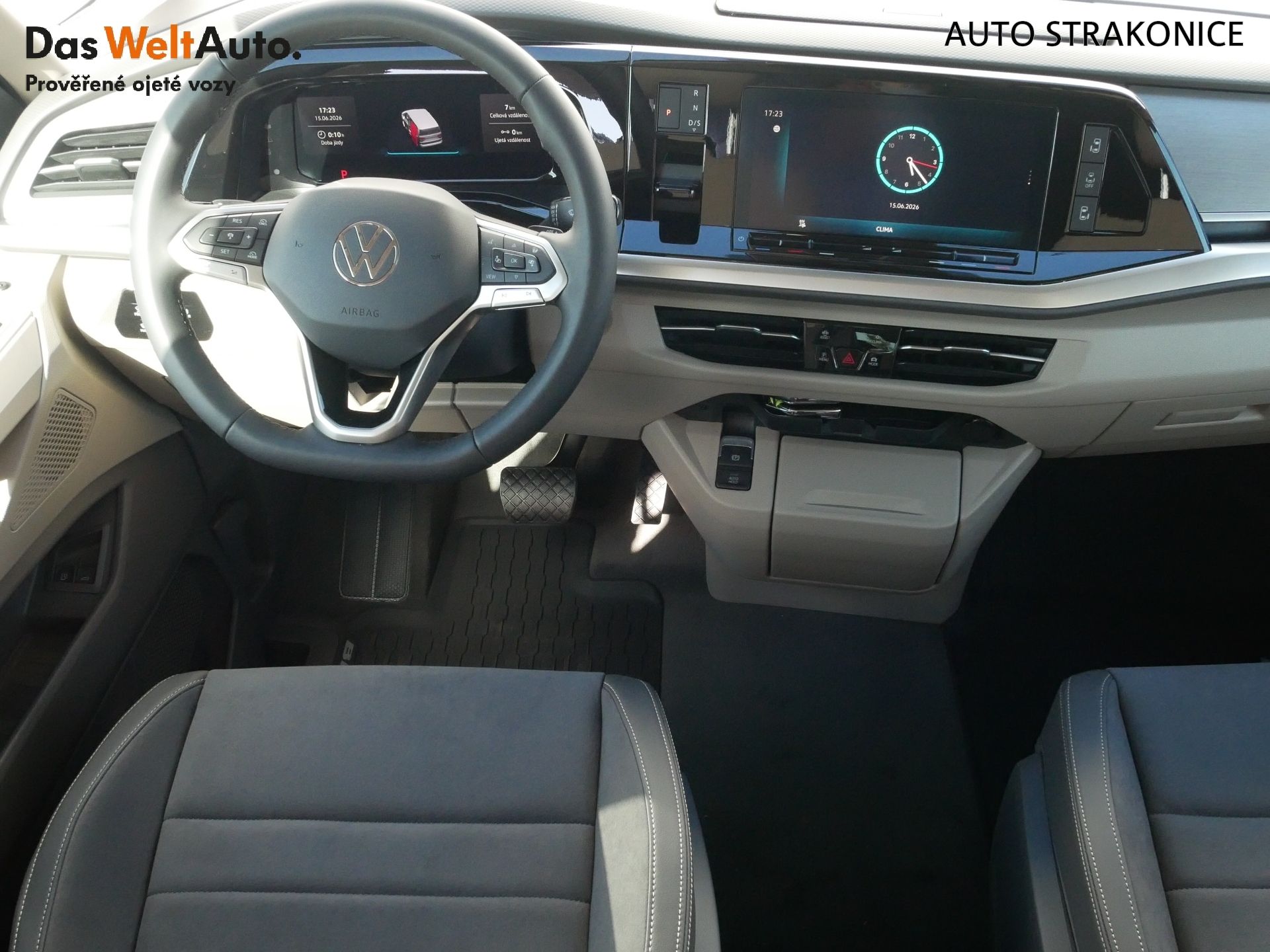 Volkswagen Multivan, Multivan Long Life 1,5 TSI PHE - fotka 5