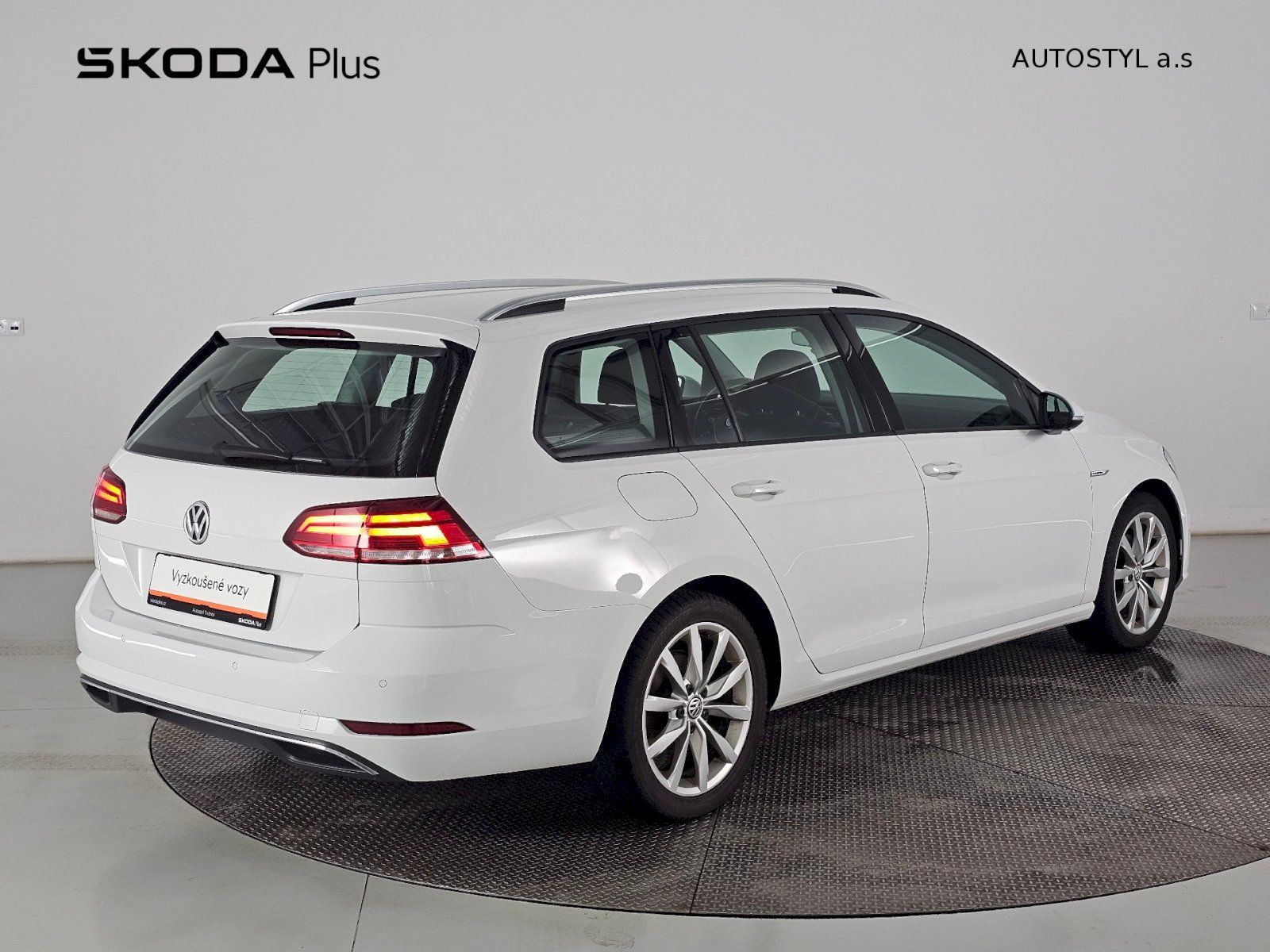 Volkswagen Golf Variant, 1,5 TSI EVO 130k COMFORT LINE - fotka 2
