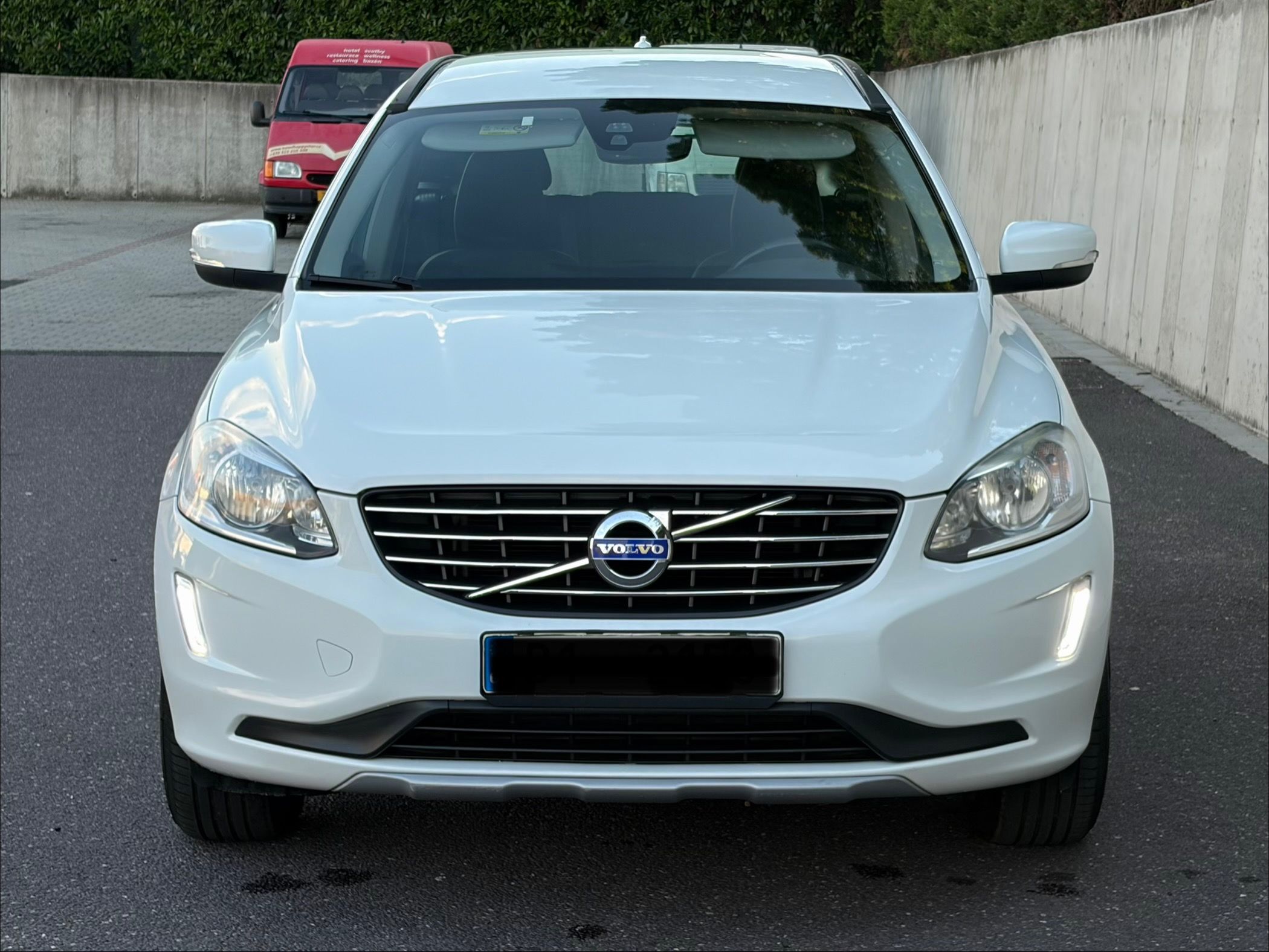 Volvo XC60, 2.0 D3 AT8/152.000km/SERVIS - fotka 6