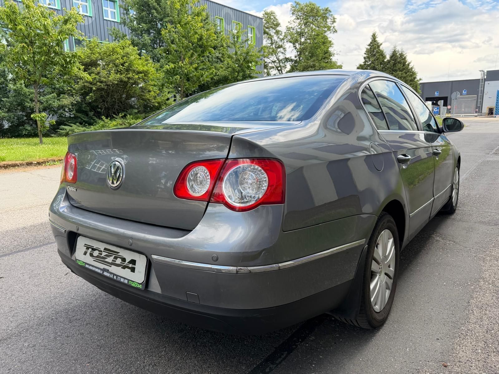 Volkswagen Passat, 2,0 TDI 4x4 servis - fotka 5